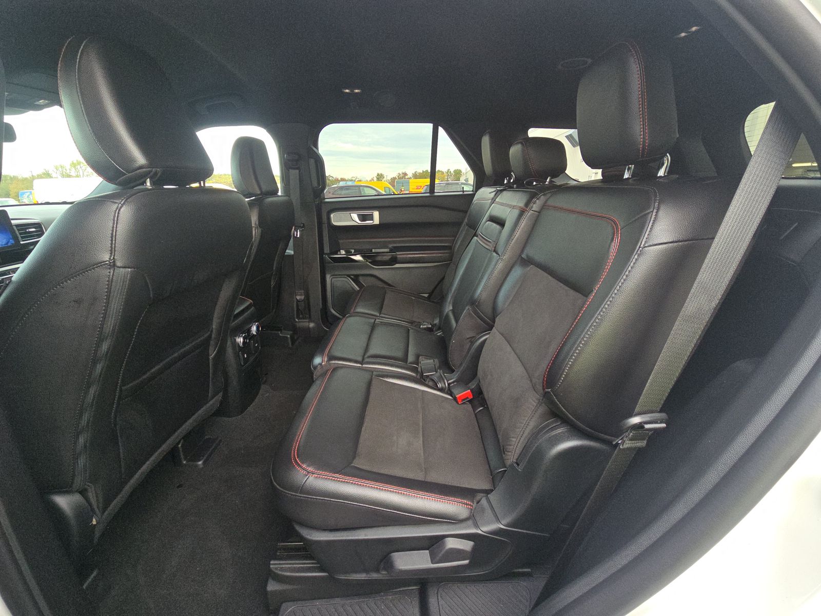 2023 Ford Explorer ST-Line AWD