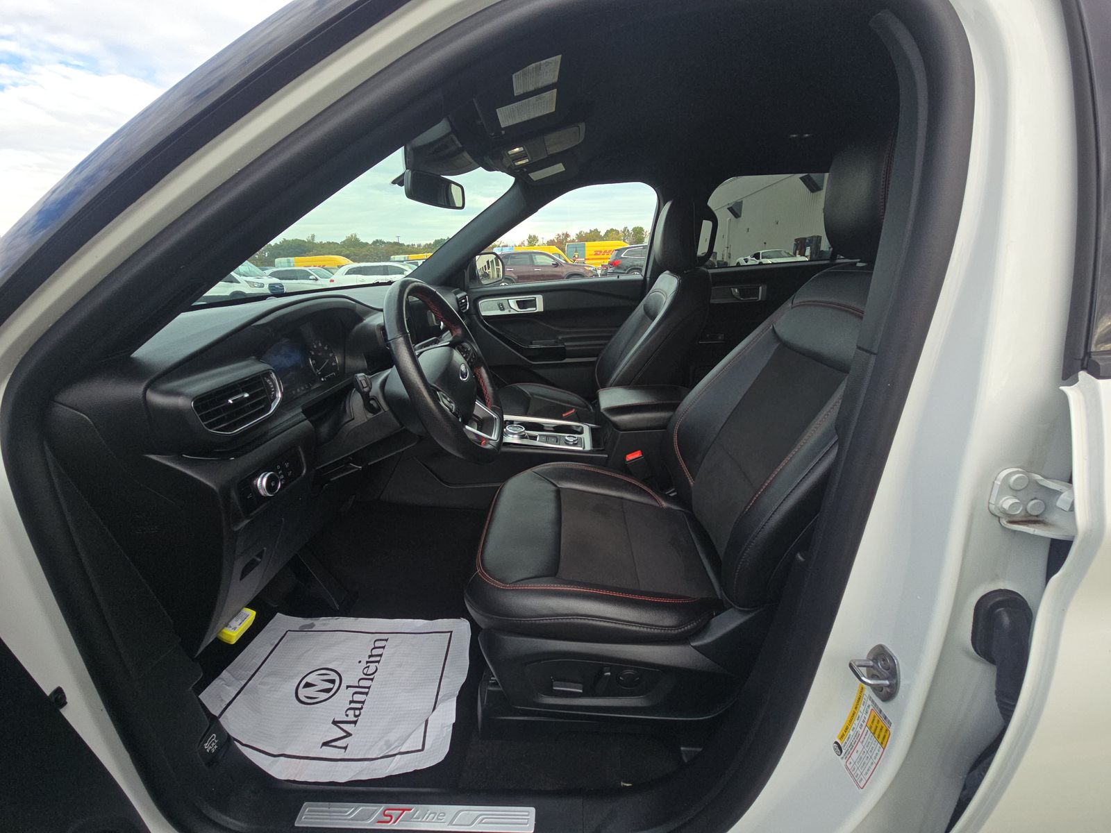 2023 Ford Explorer ST-Line AWD