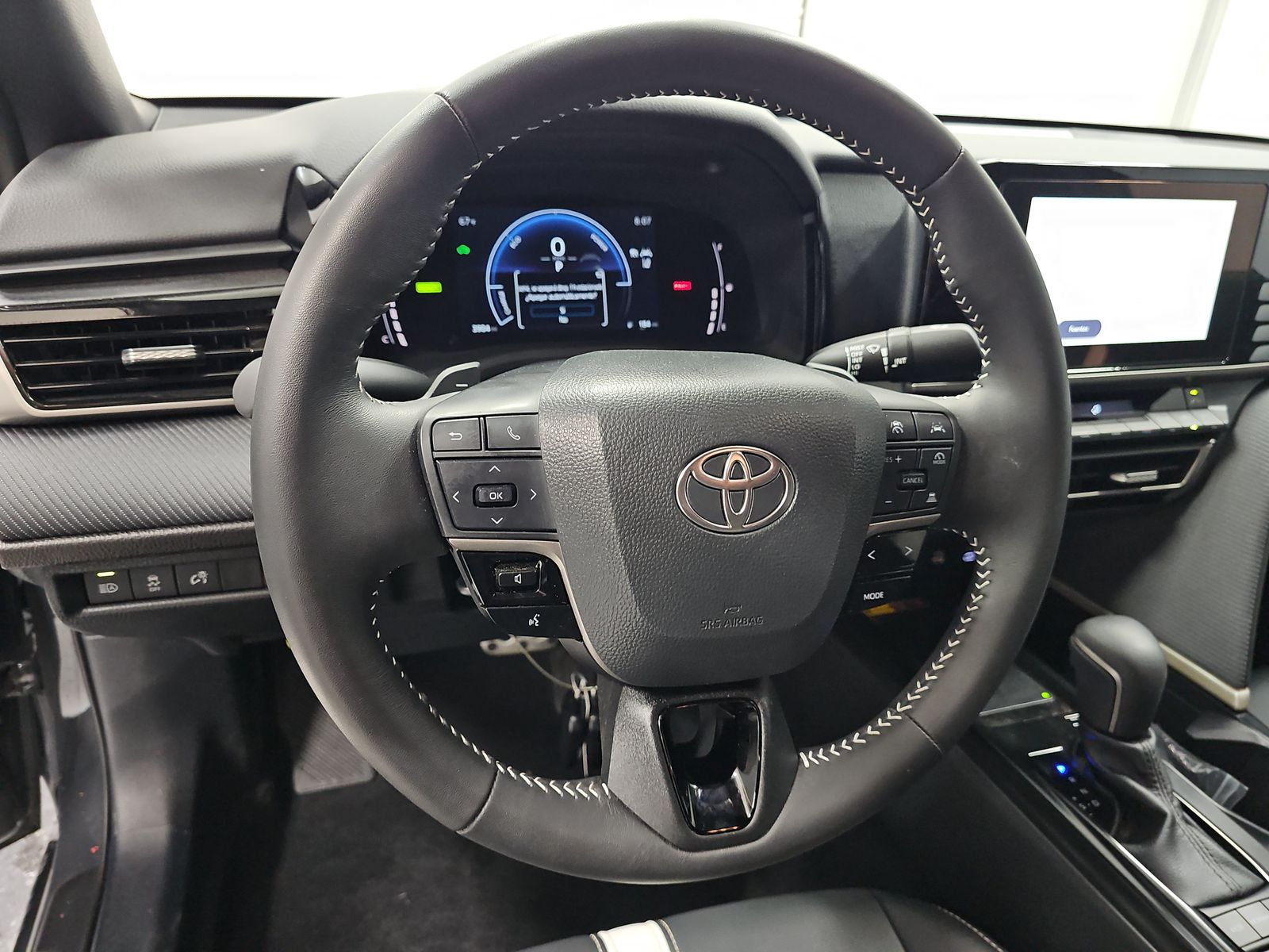 2025 Toyota Camry LE FWD