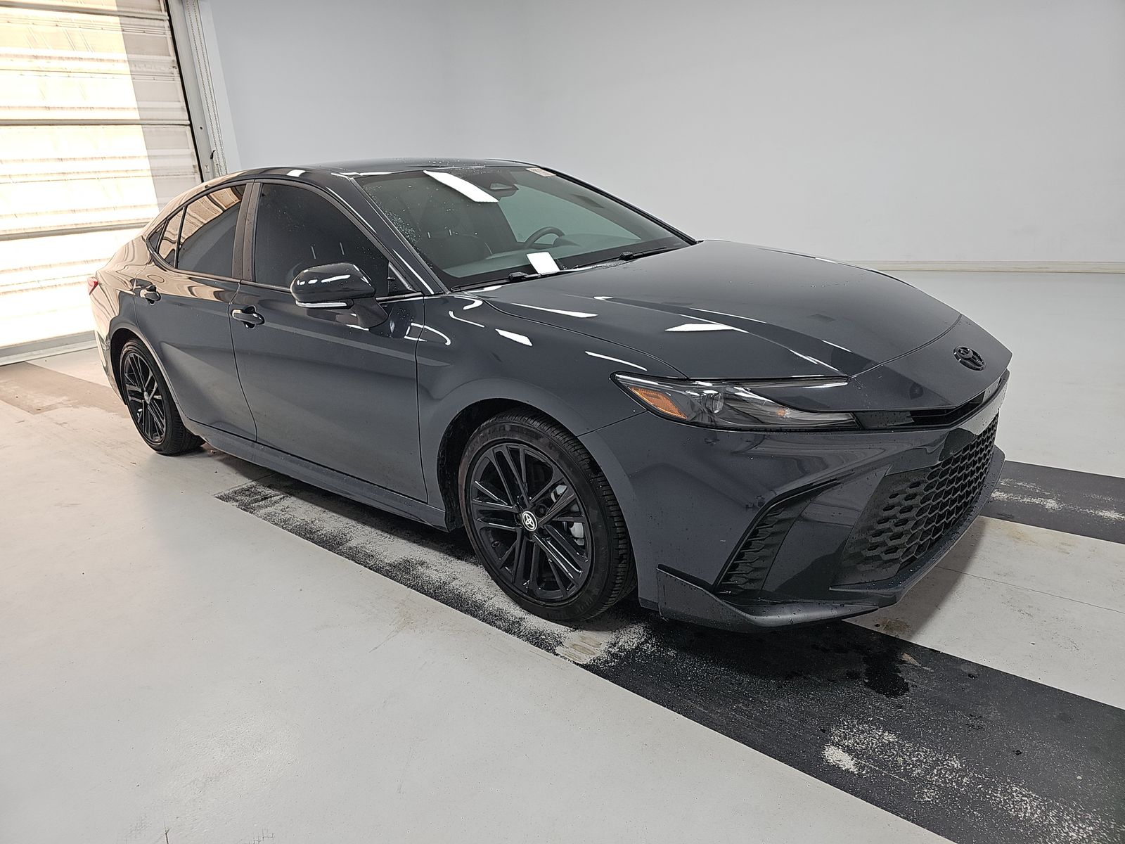 2025 Toyota Camry LE FWD