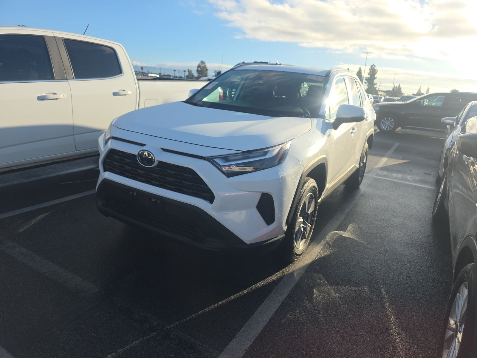 2023 Toyota RAV4 XLE AWD