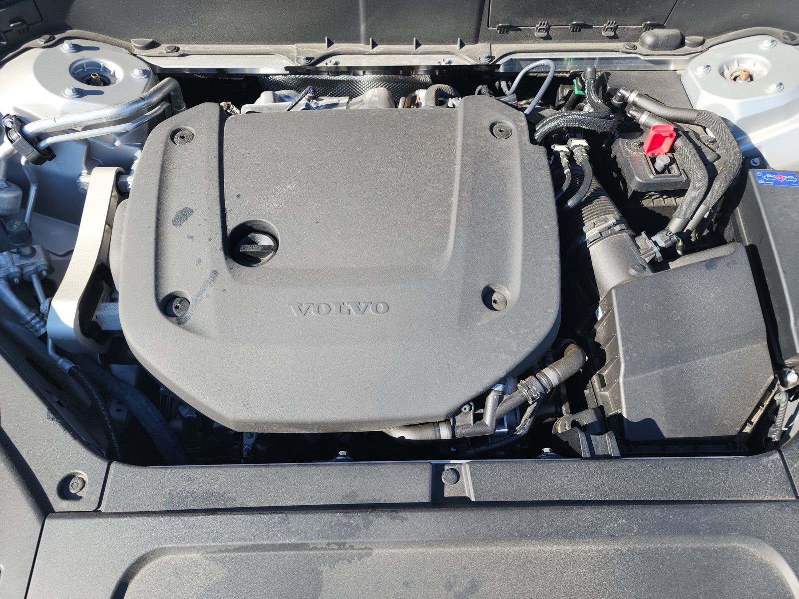 2025 Volvo XC90 B6 Plus AWD