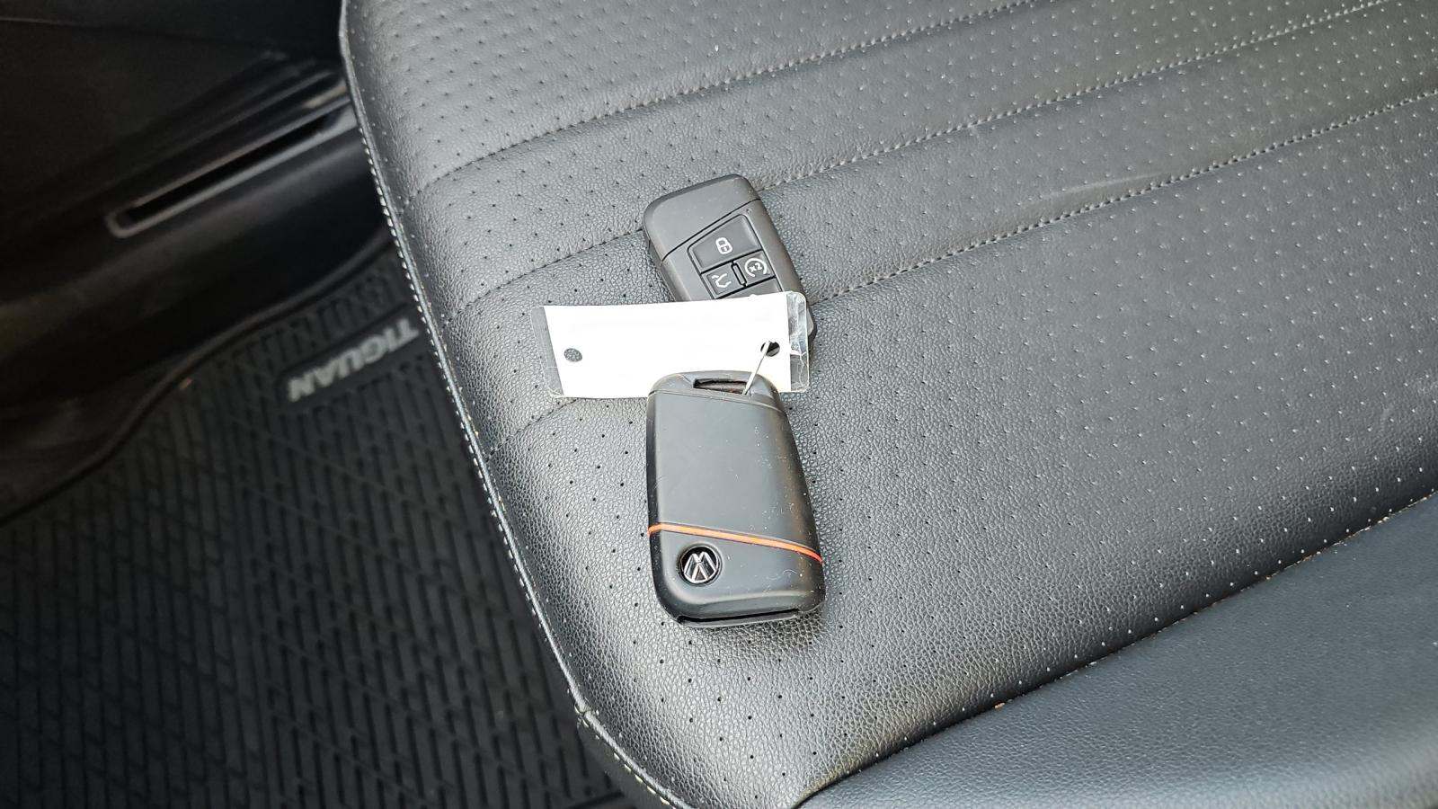 2022 Volkswagen Tiguan 2.0T SE R-Line Black FWD