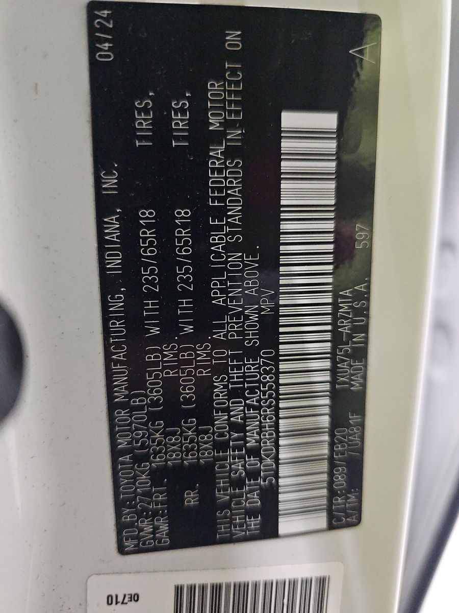 2024 Toyota Highlander XLE AWD