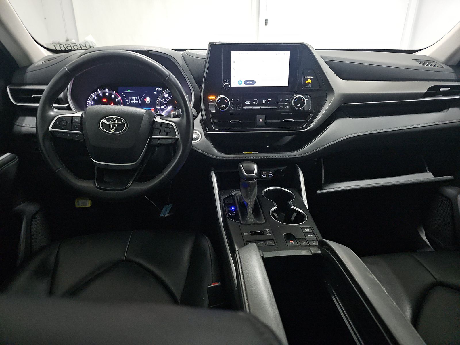 2024 Toyota Highlander XLE AWD