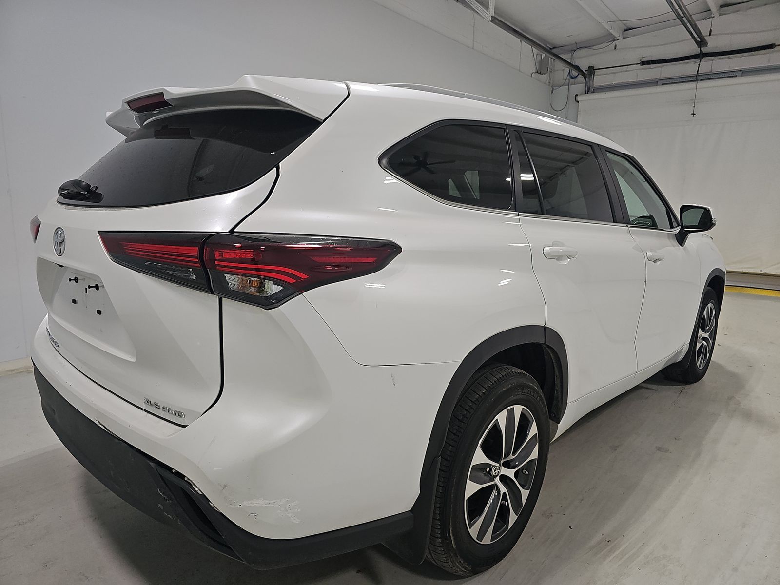 2024 Toyota Highlander XLE AWD