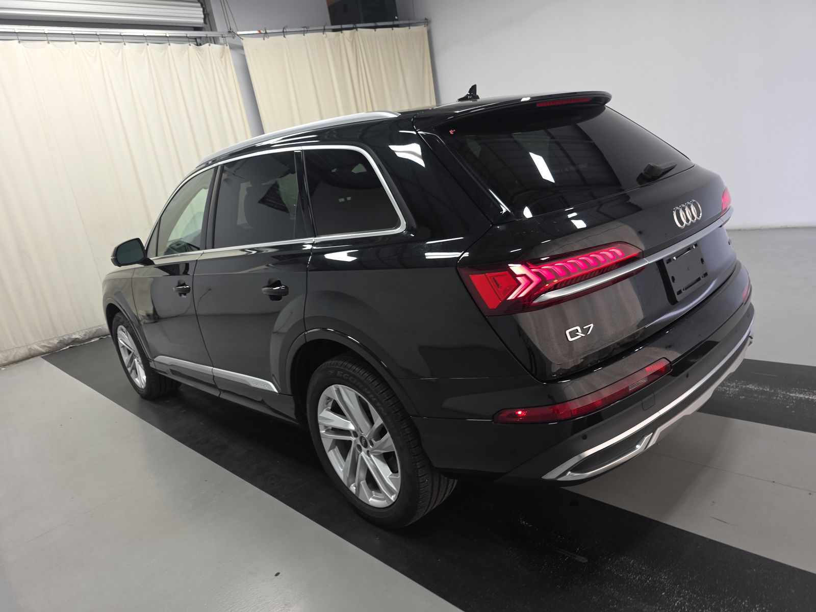 2022 Audi Q7 Premium Plus AWD