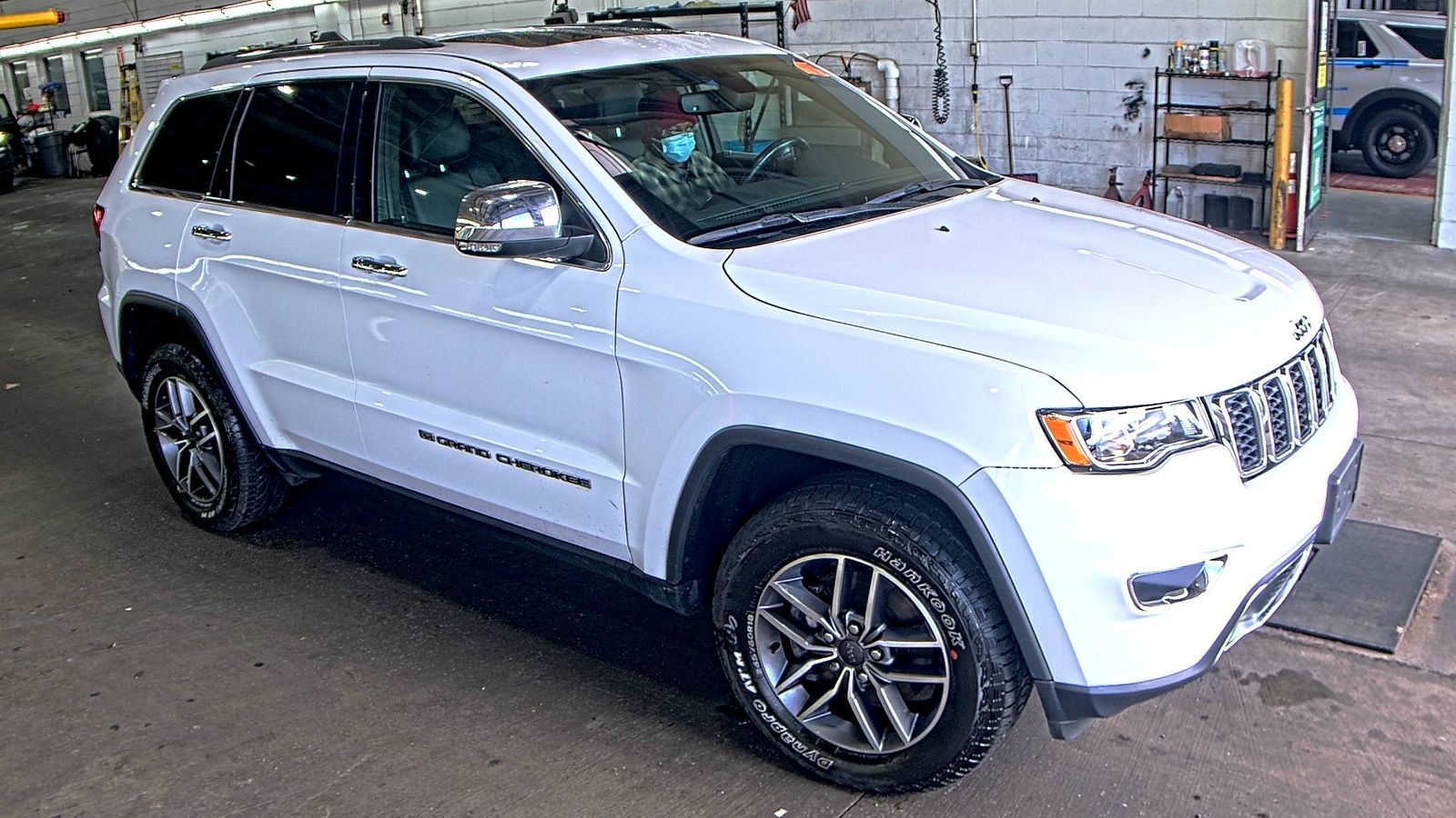 2022 Jeep Grand Cherokee Limited AWD