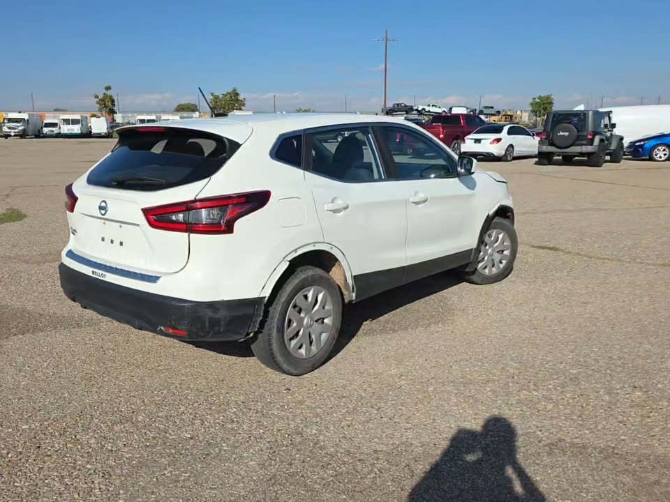 2020 Nissan Rogue Sport S FWD