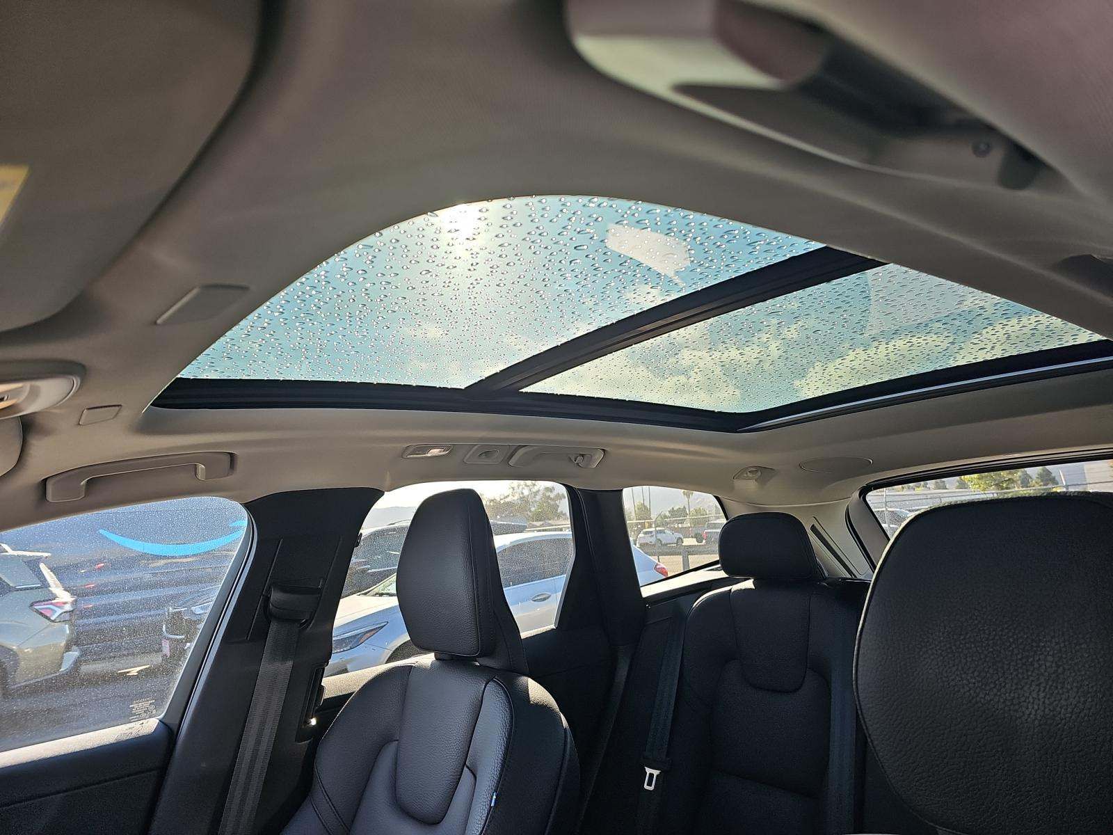 2024 Volvo XC60 B5 Plus AWD