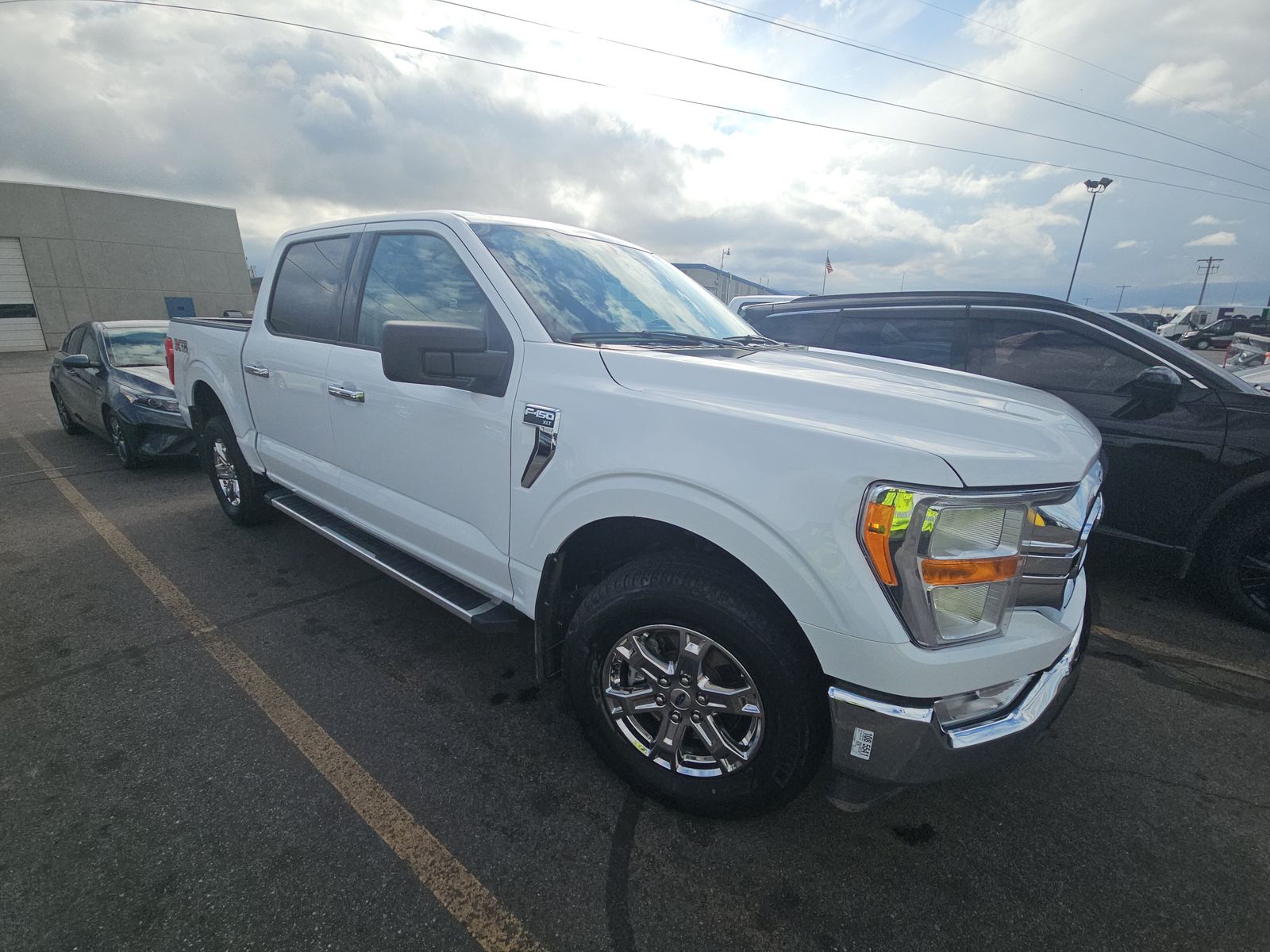 2023 Ford F-150 XLT AWD