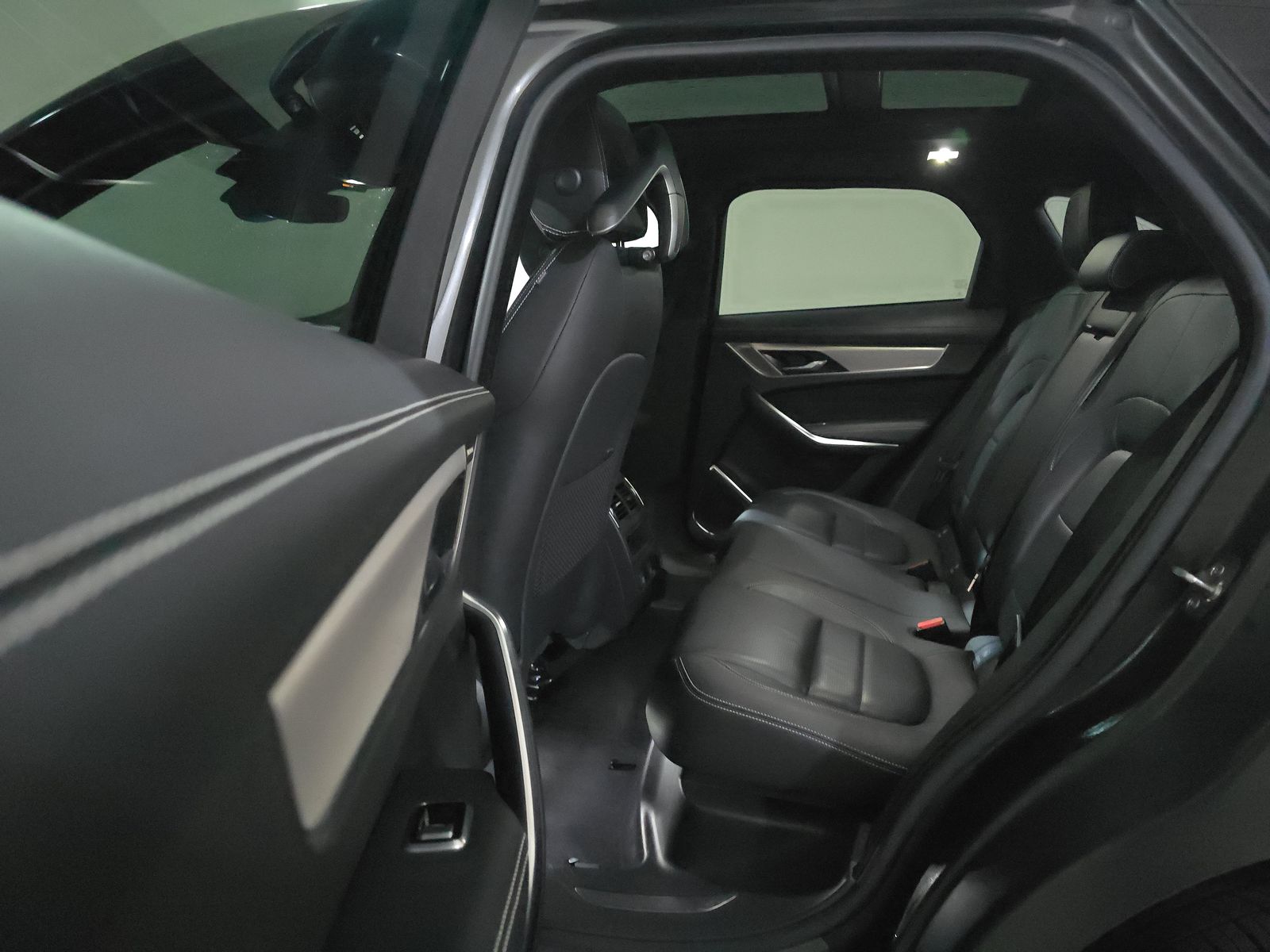 2024 Jaguar F-PACE P250 R-Dynamic S AWD