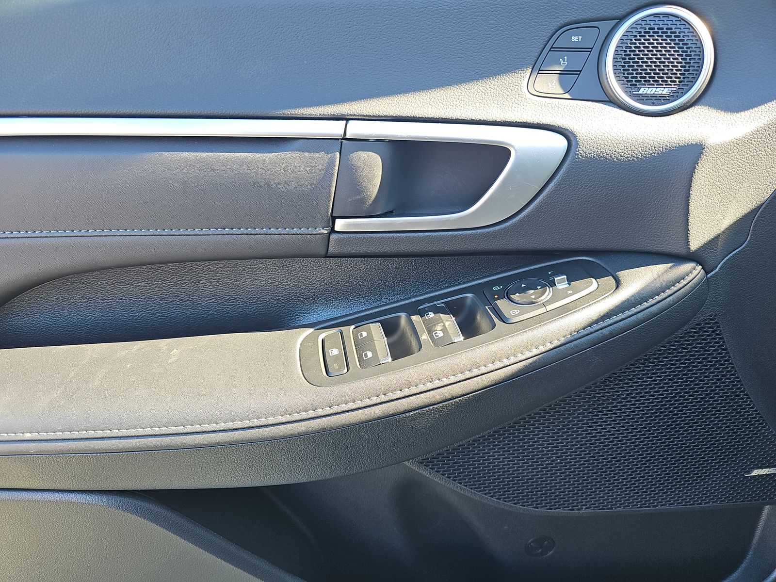 2025 Hyundai Sonata Hybrid Limited FWD