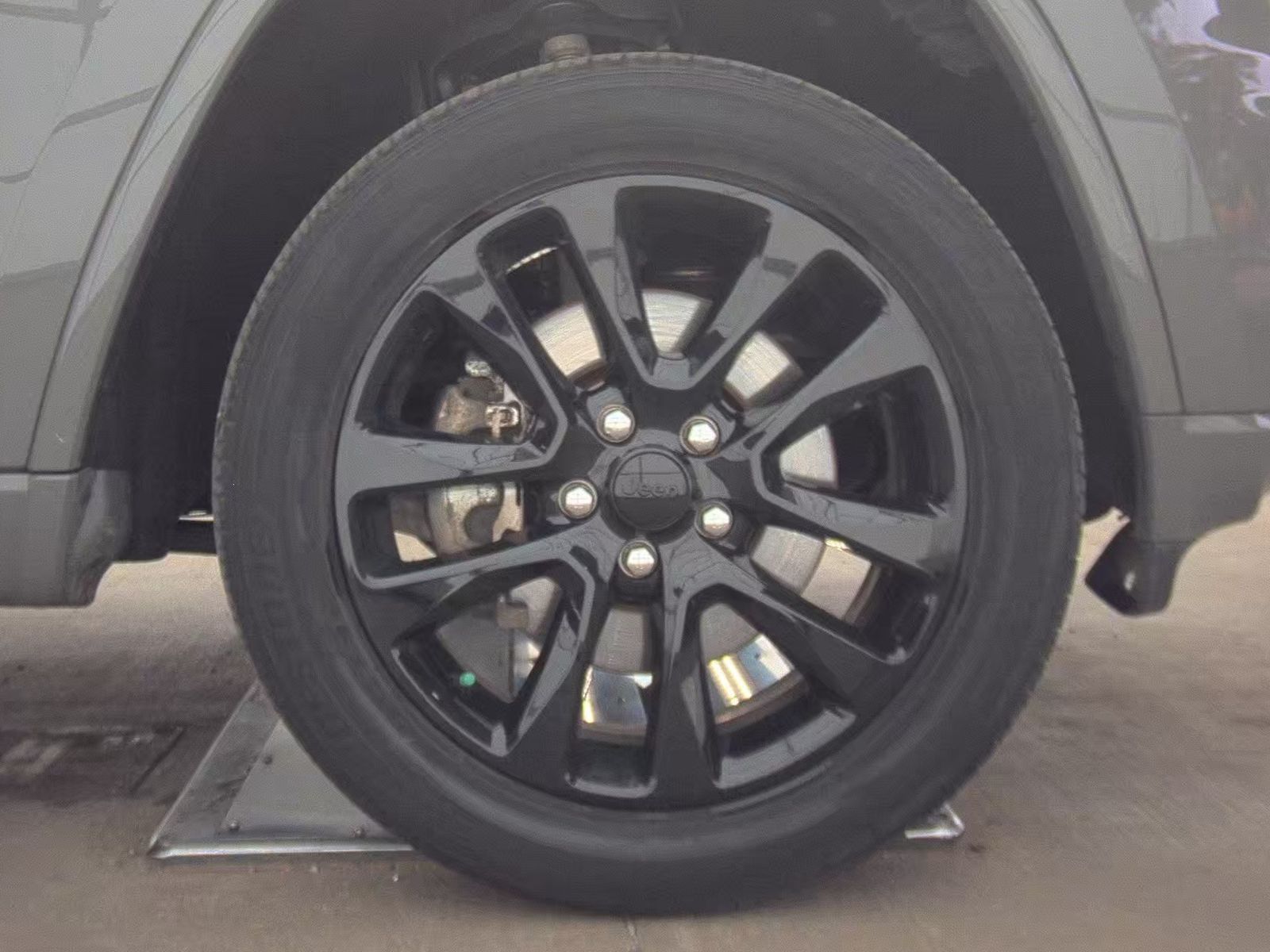 2022 Jeep Grand Cherokee Laredo X AWD