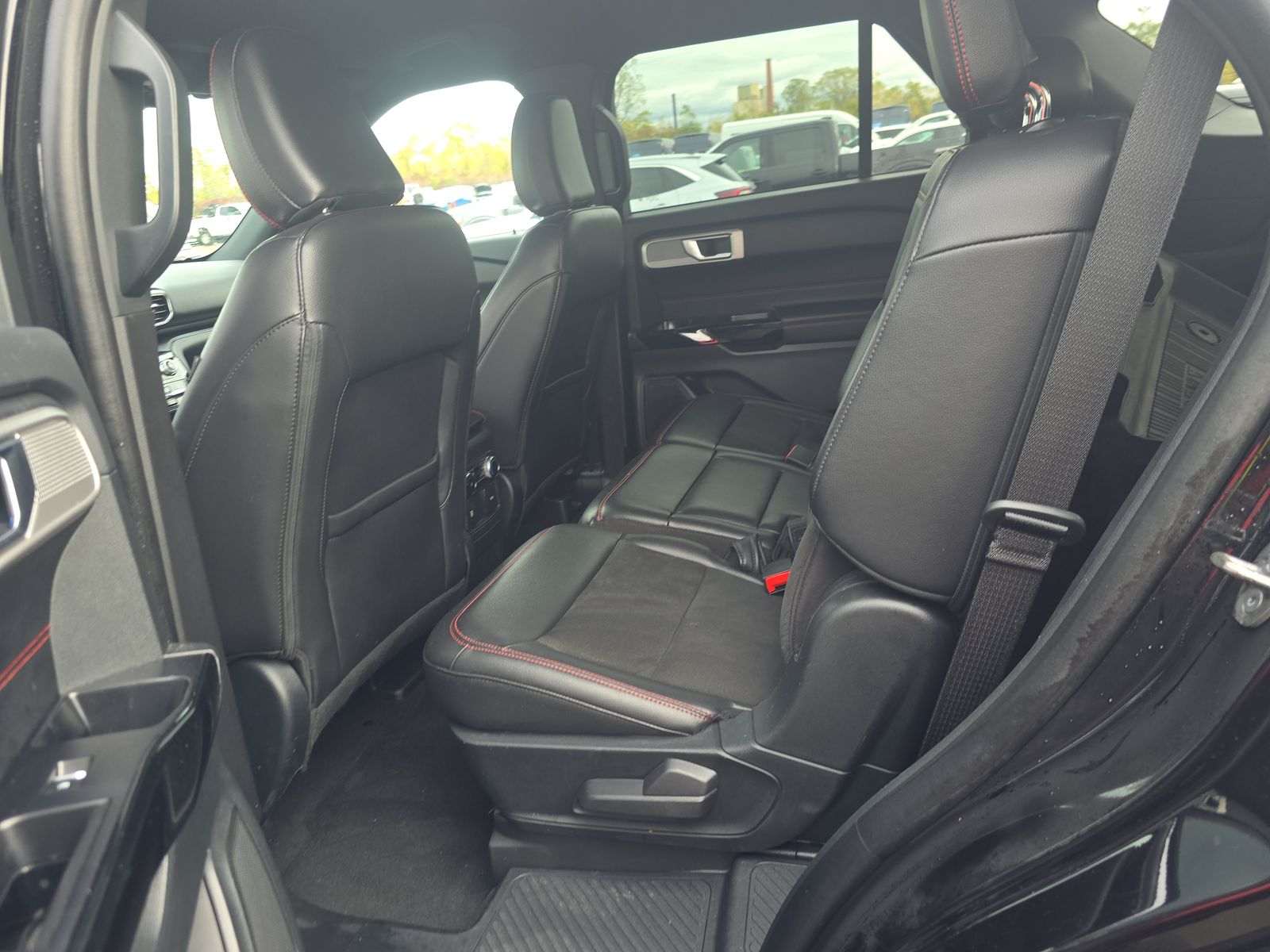 2023 Ford Explorer ST-Line AWD