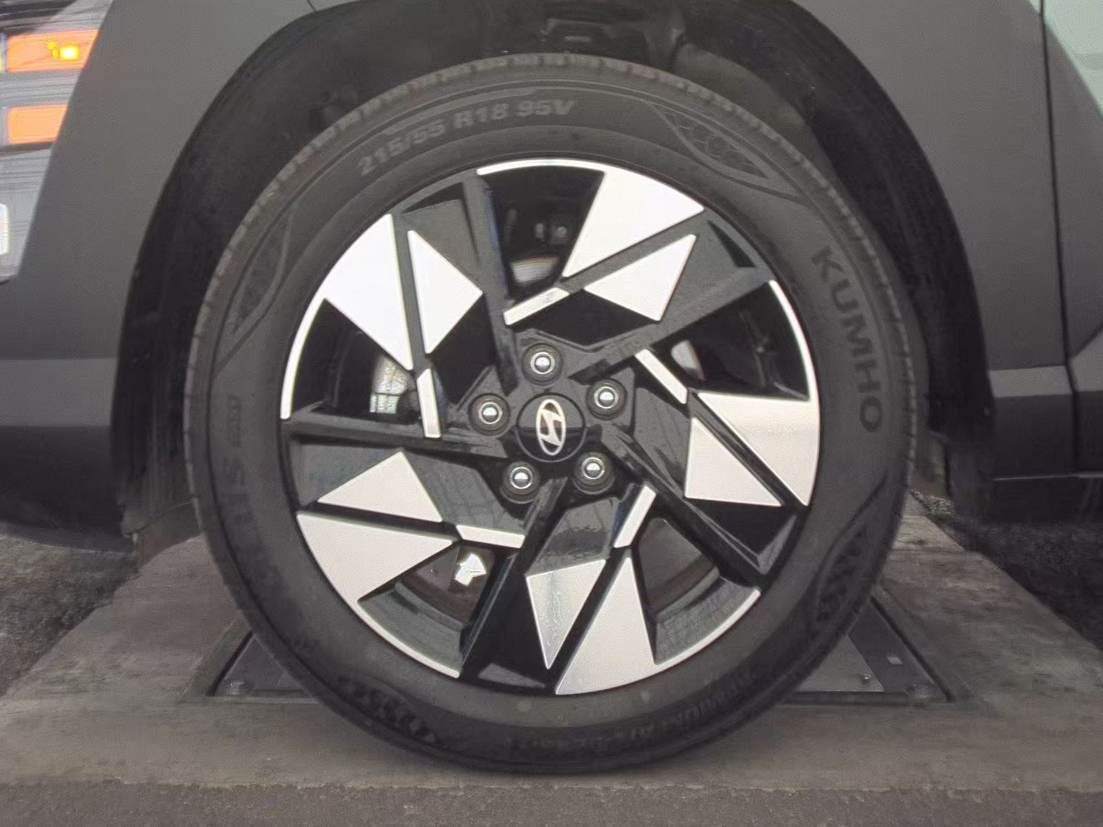 2025 Hyundai Kona SEL Convenience FWD