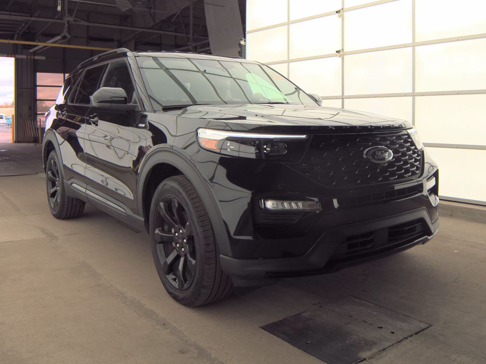 2023 Ford Explorer ST-Line AWD