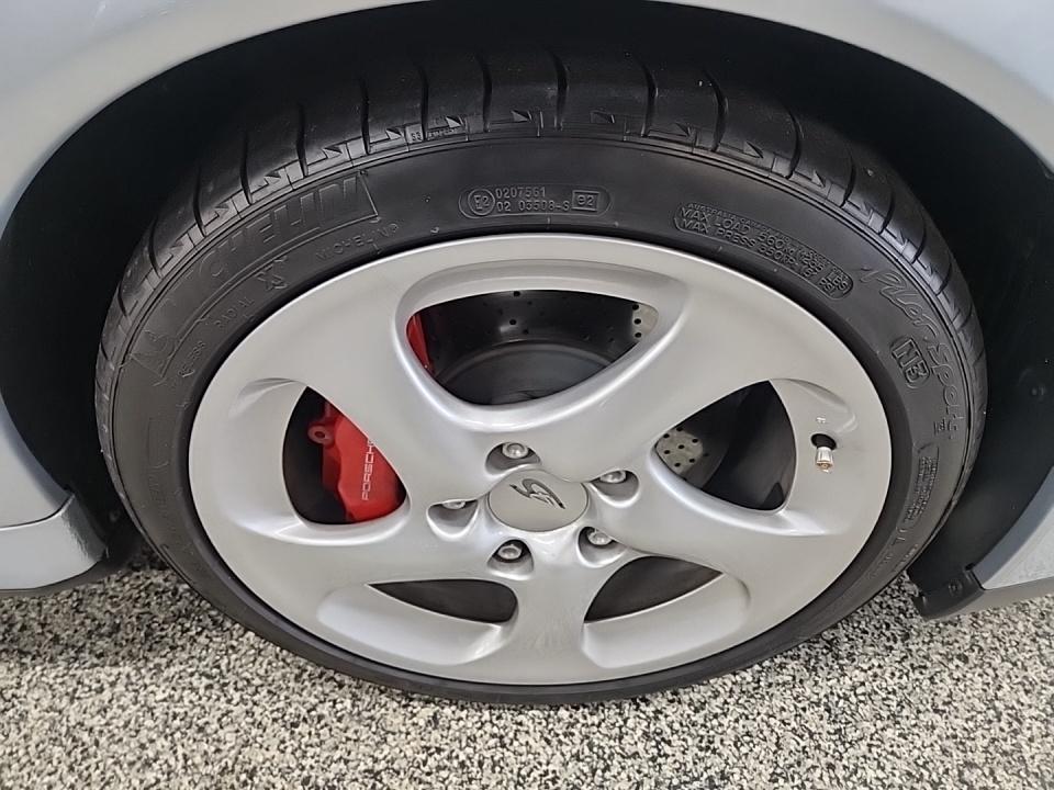 2004 Porsche 911 Carrera 4S AWD