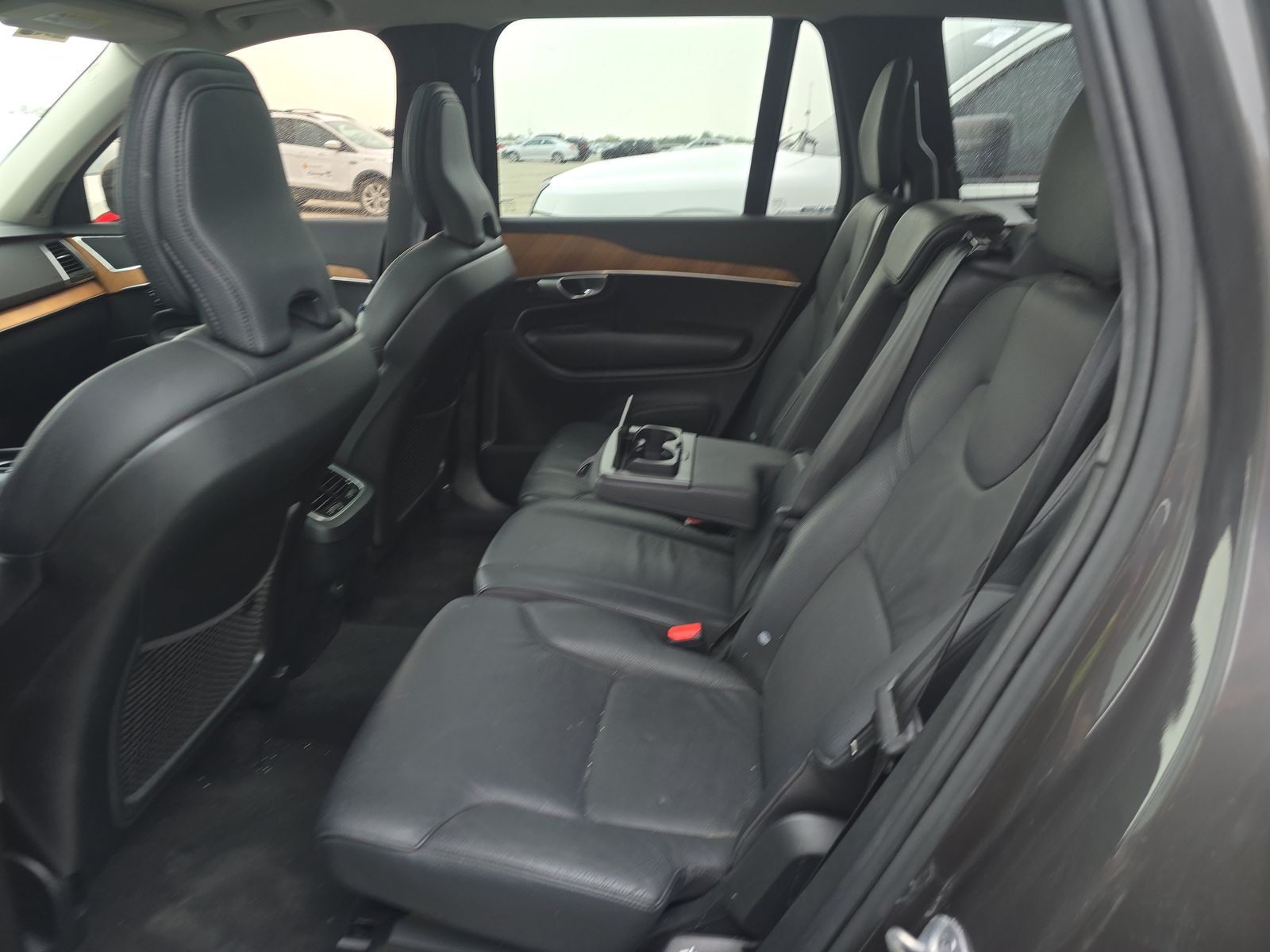 2024 Volvo XC90 B6 Core AWD