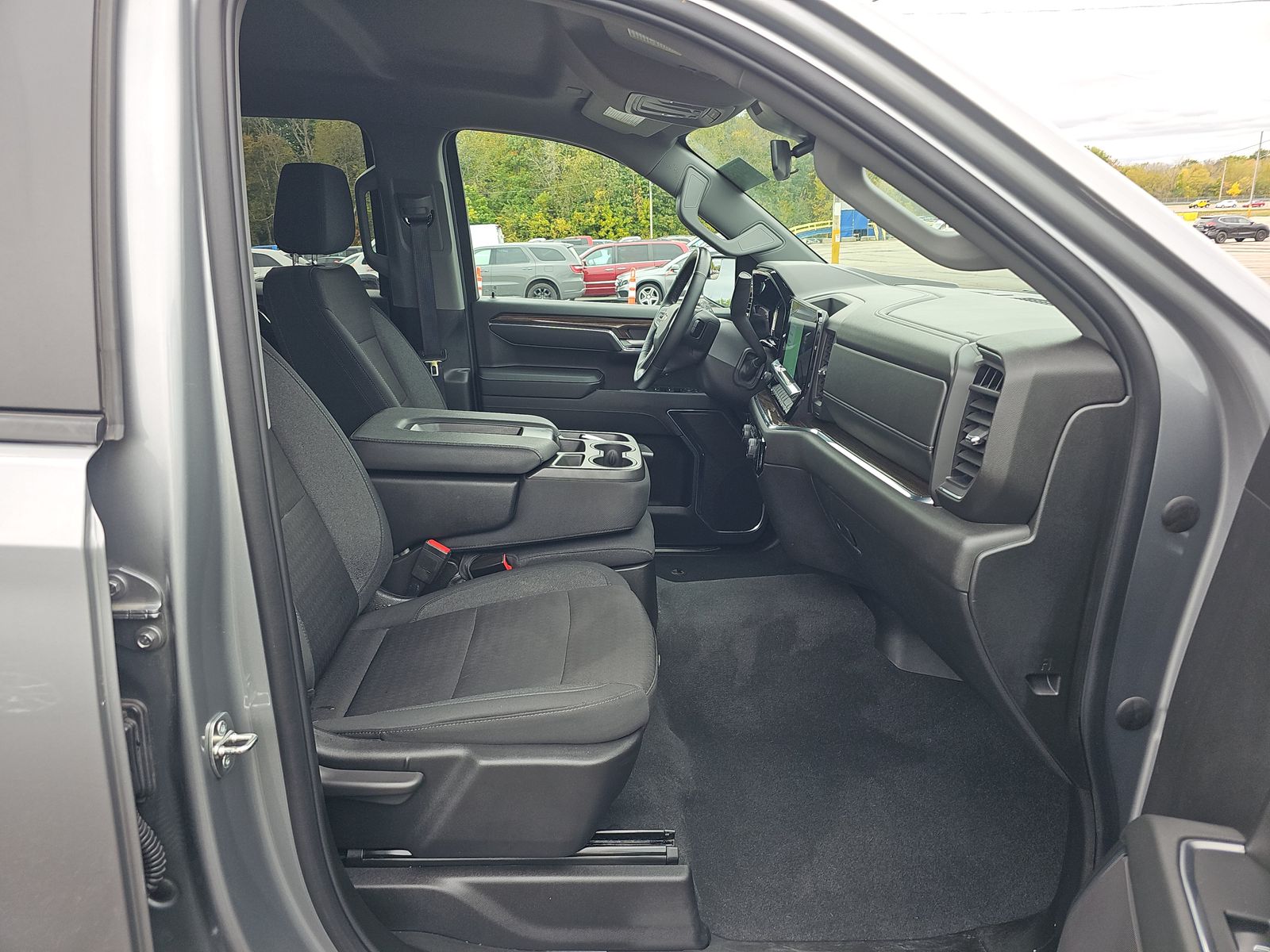 2024 Chevrolet Silverado 1500 LT AWD