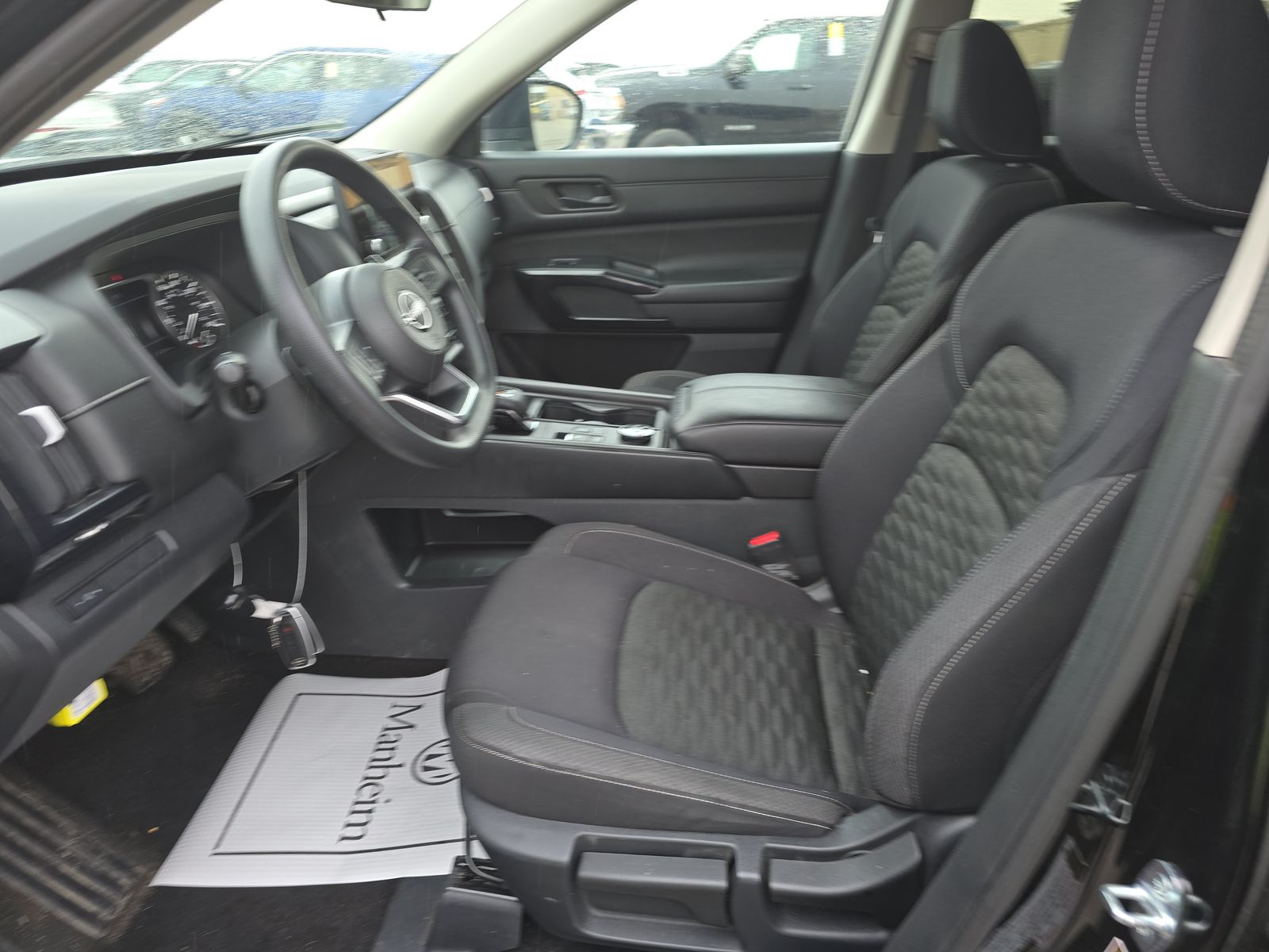 2023 Nissan Pathfinder S AWD