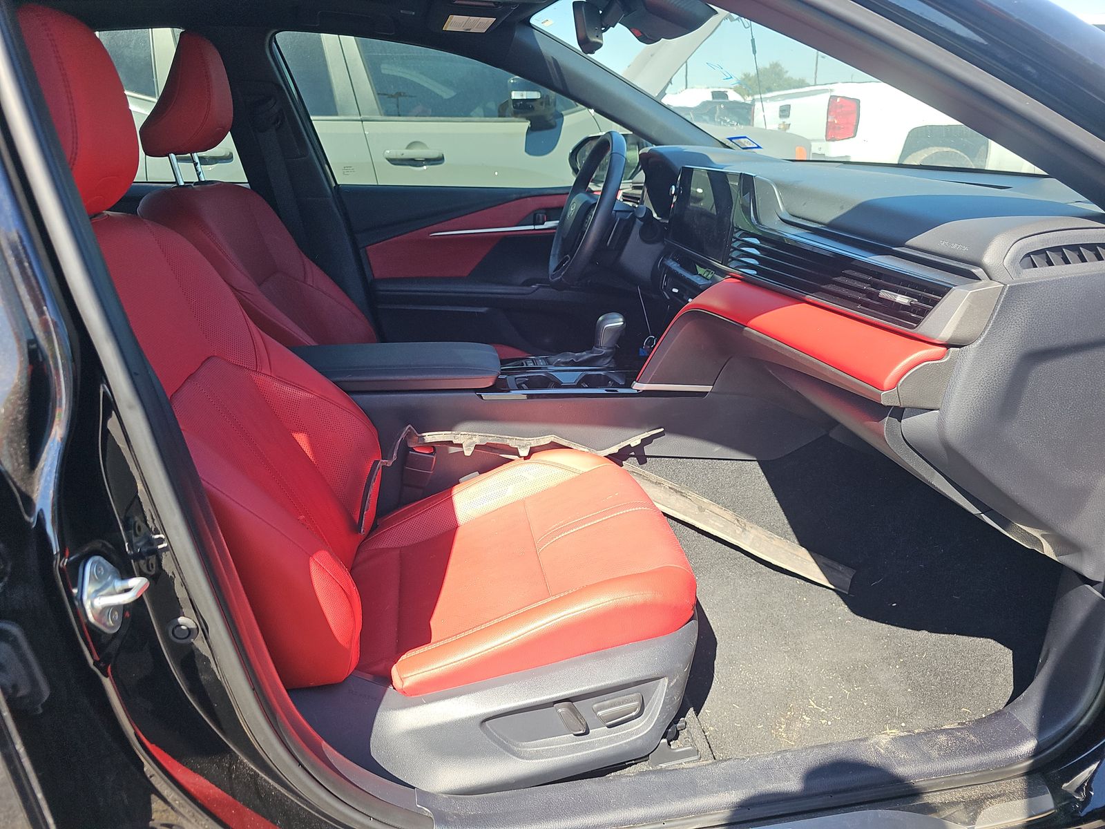 2025 Toyota Camry XSE FWD