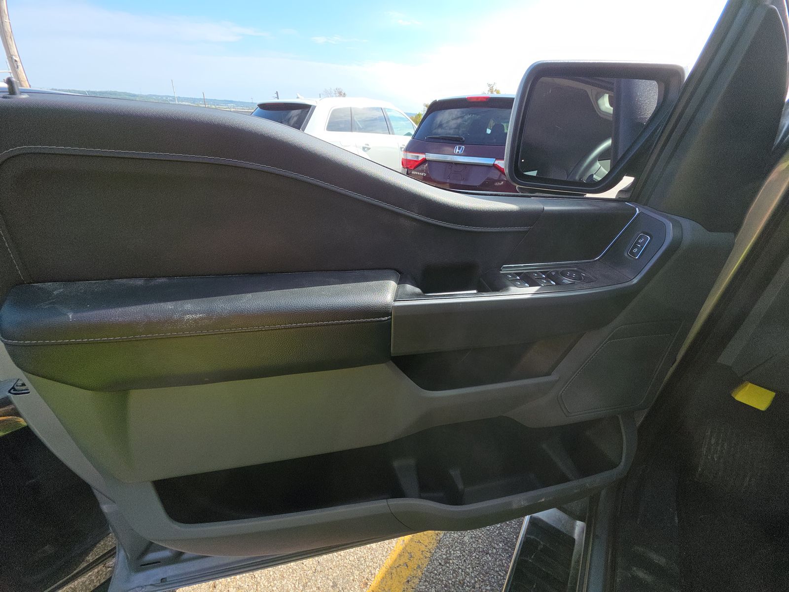 2024 Ford F-150 XLT AWD