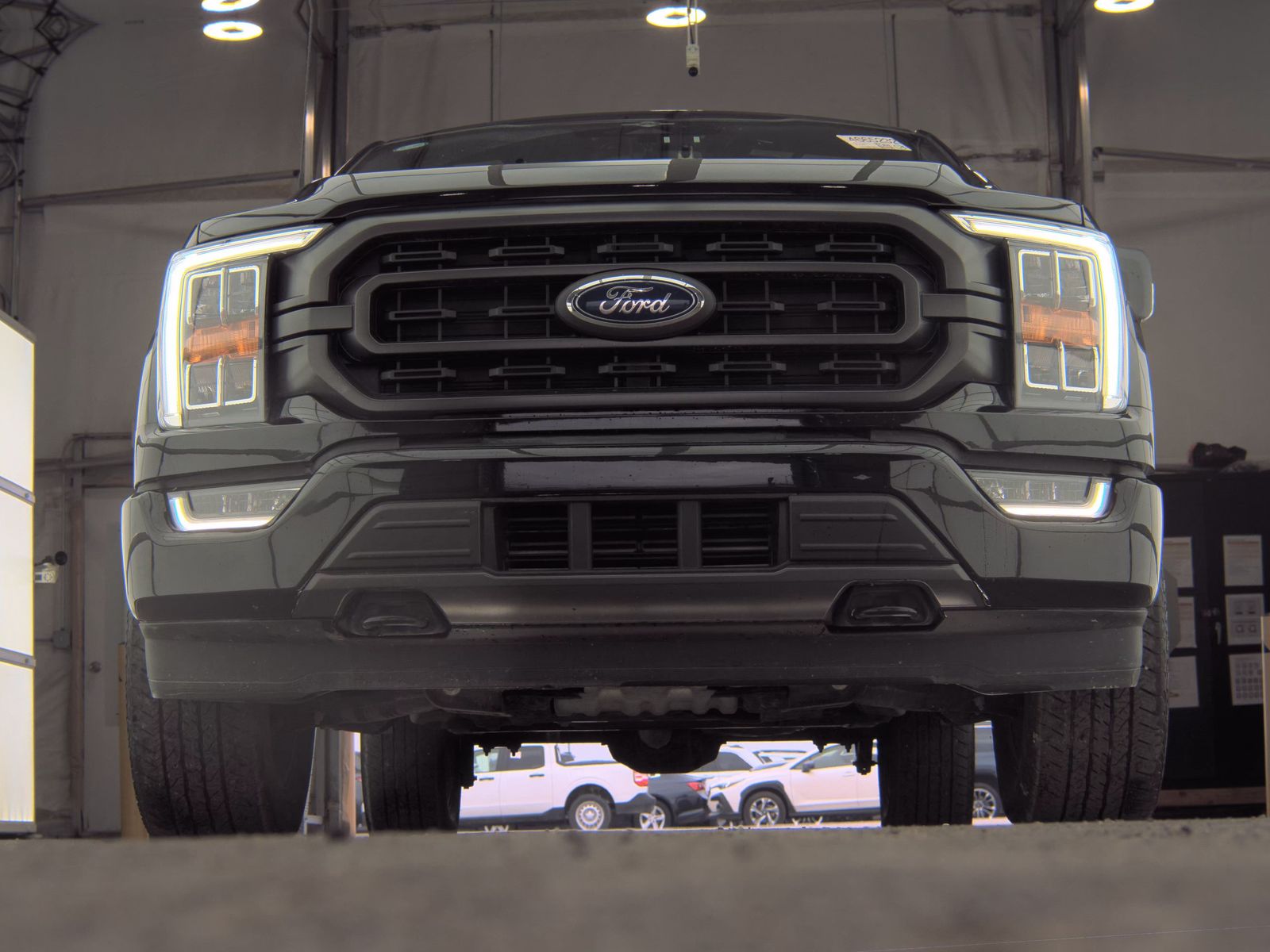 2023 Ford F-150 XLT AWD