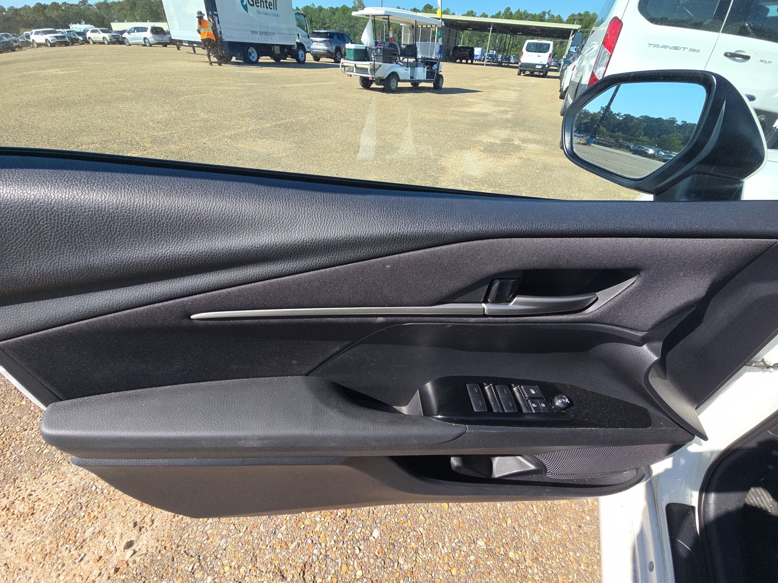 2025 Toyota Camry LE FWD