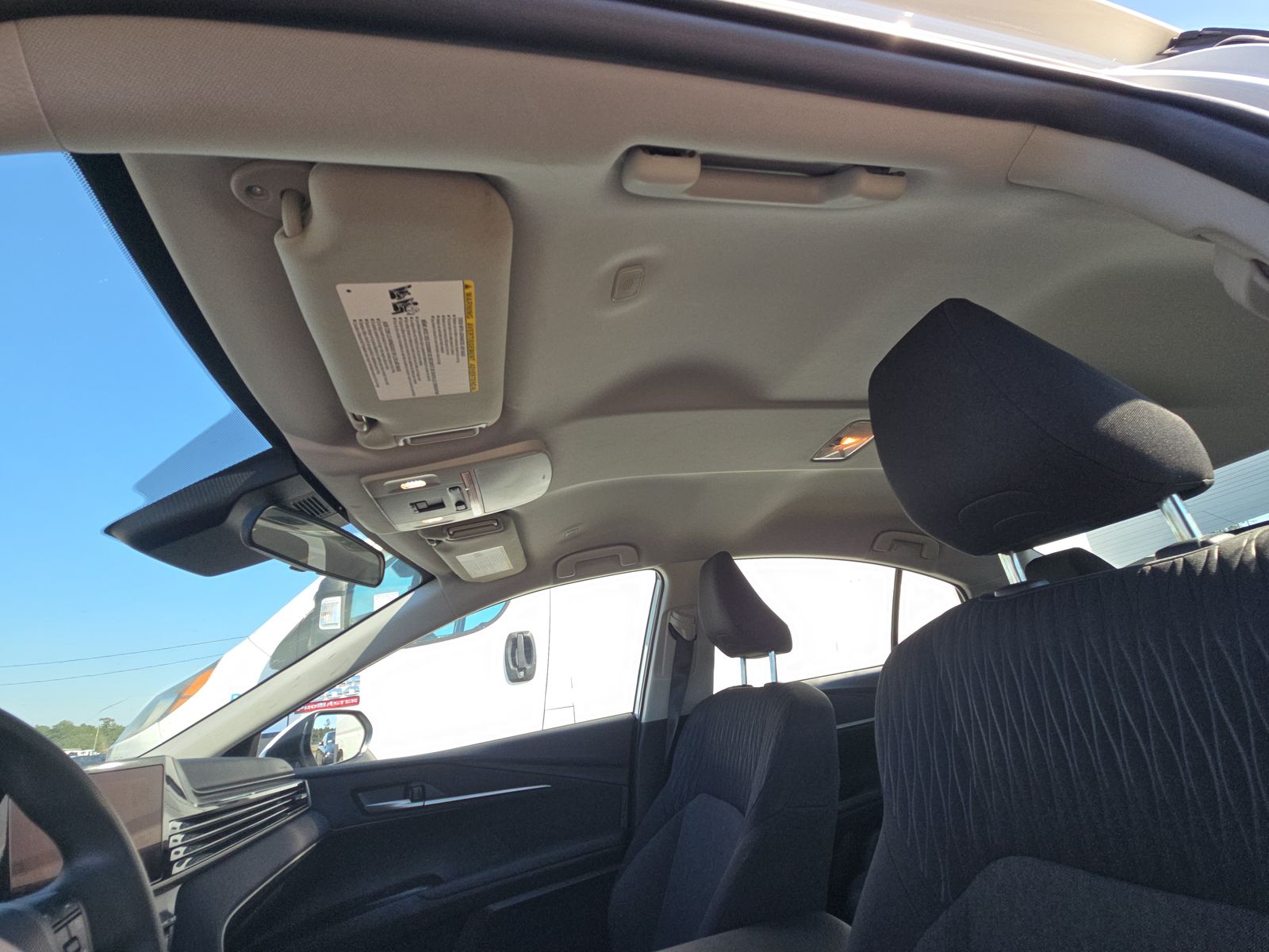 2025 Toyota Camry LE FWD