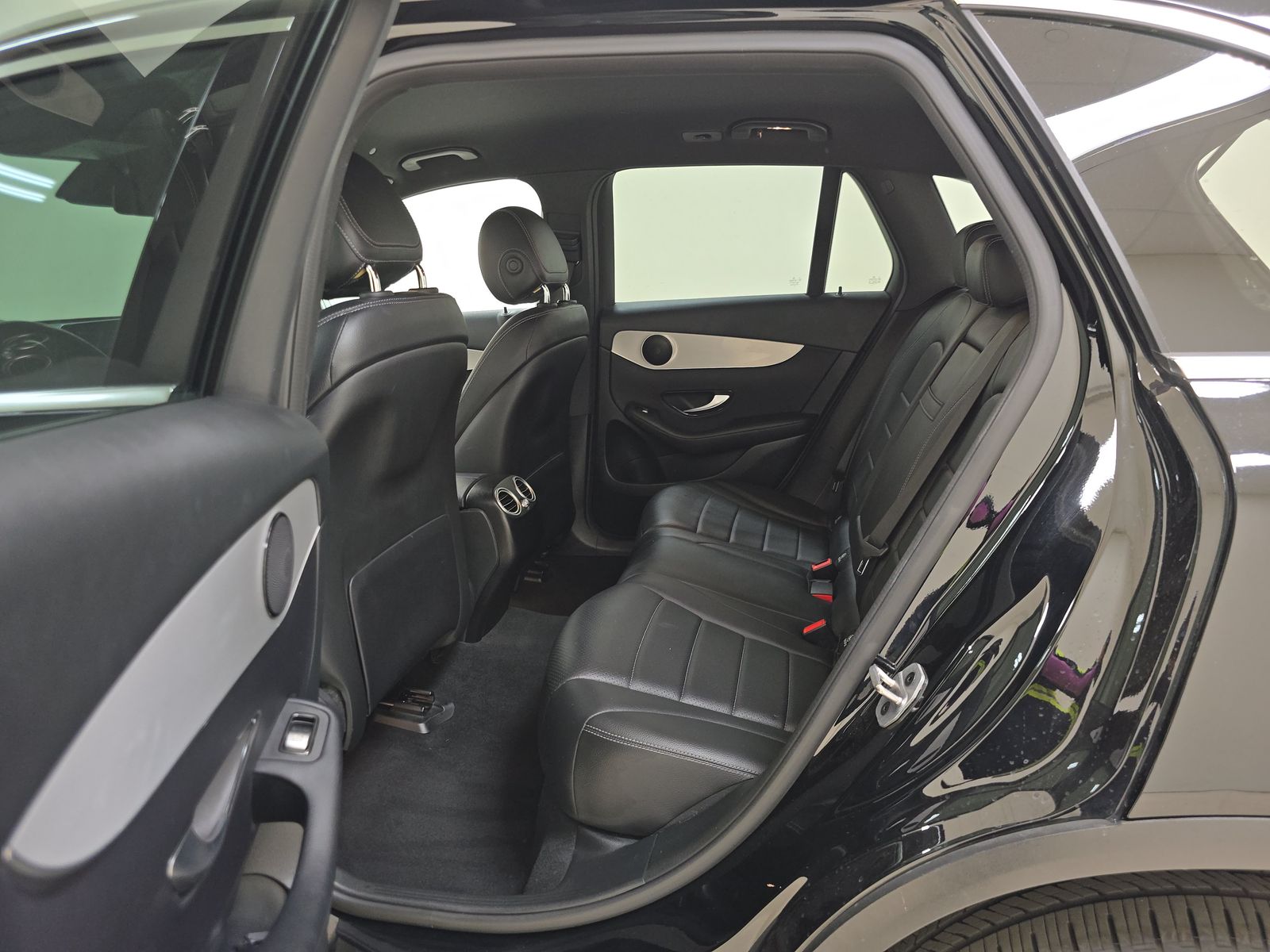 2022 Mercedes-Benz GLC GLC 300 RWD