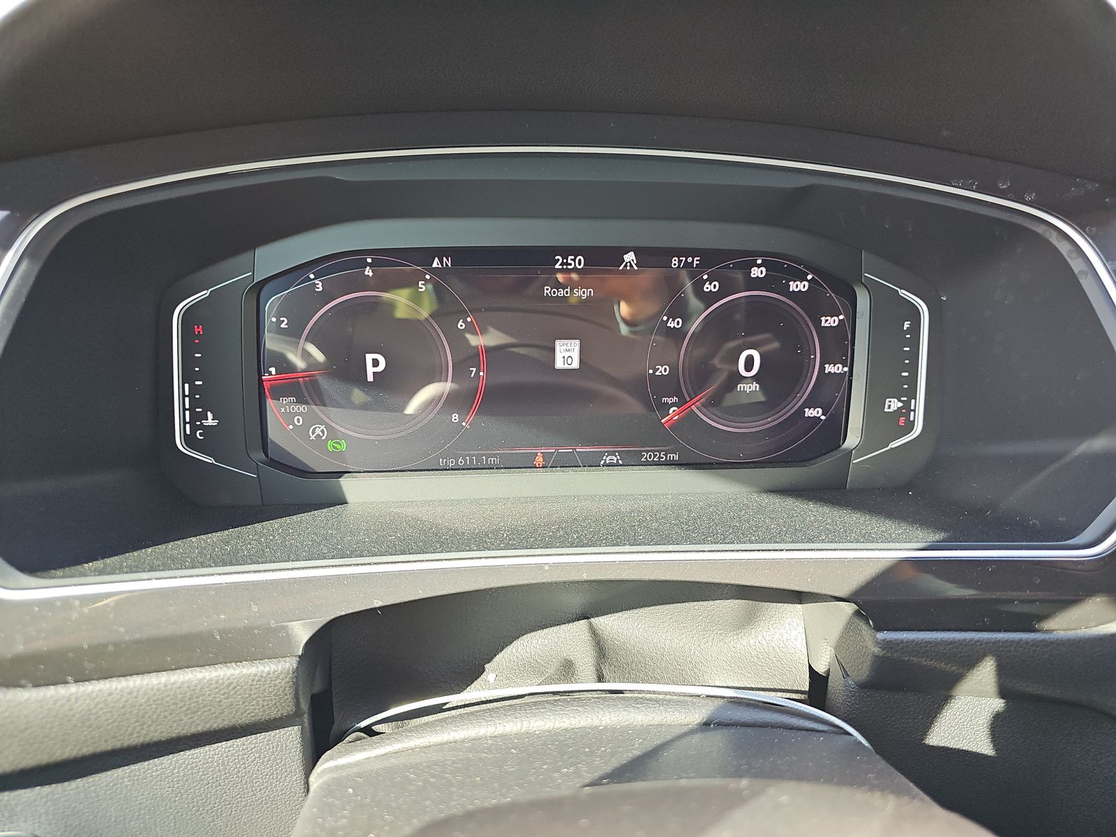 2024 Volkswagen Tiguan 2.0T SEL R-Line AWD