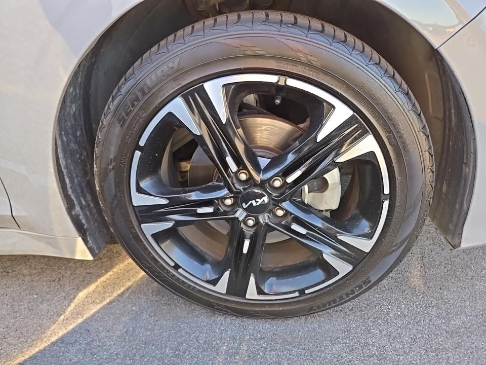 2023 Kia K5 GT-Line FWD