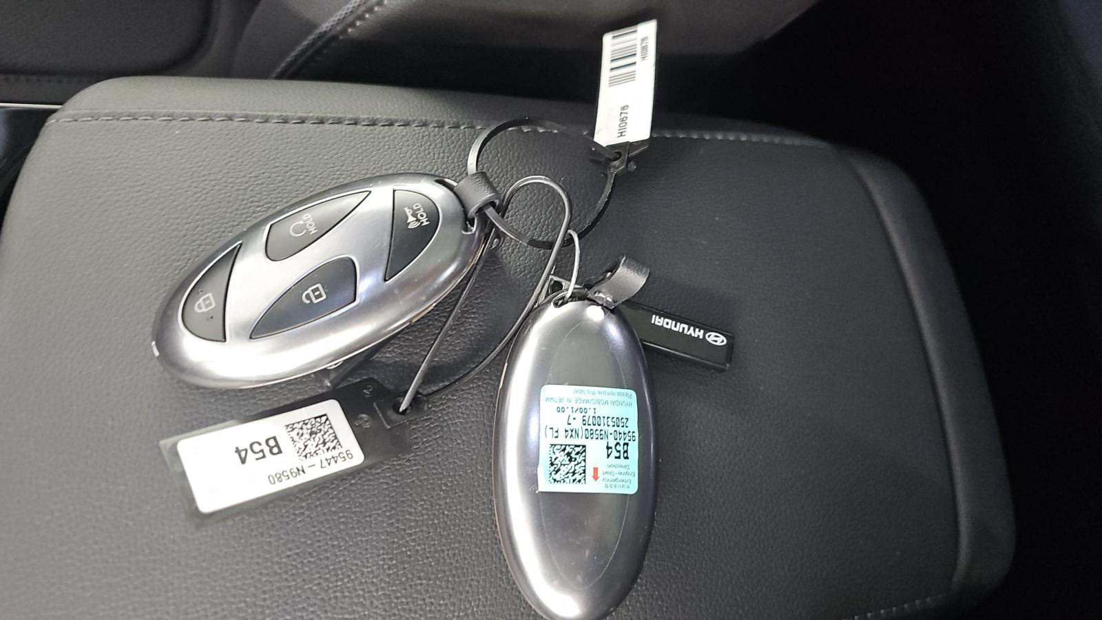 2025 Hyundai Tucson Hybrid Limited AWD