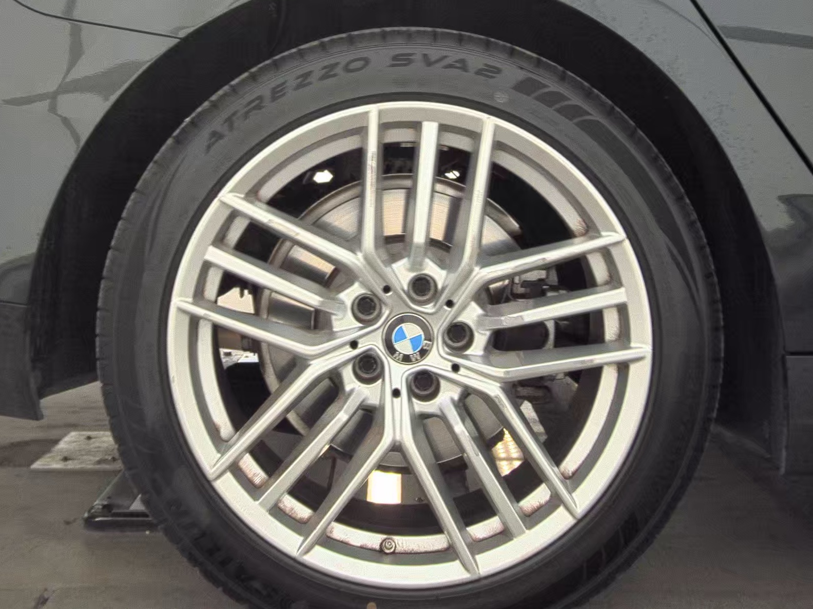 2025 BMW 5 Series 530i xDrive AWD