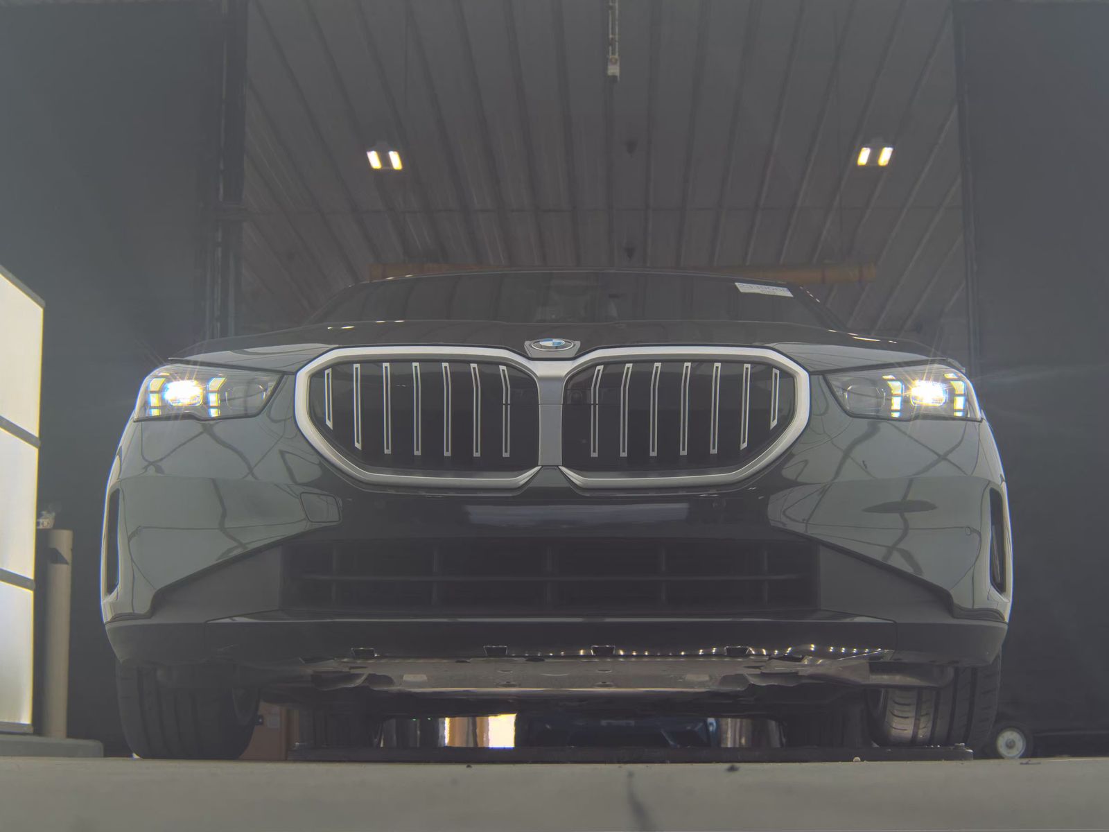 2025 BMW 5 Series 530i xDrive AWD