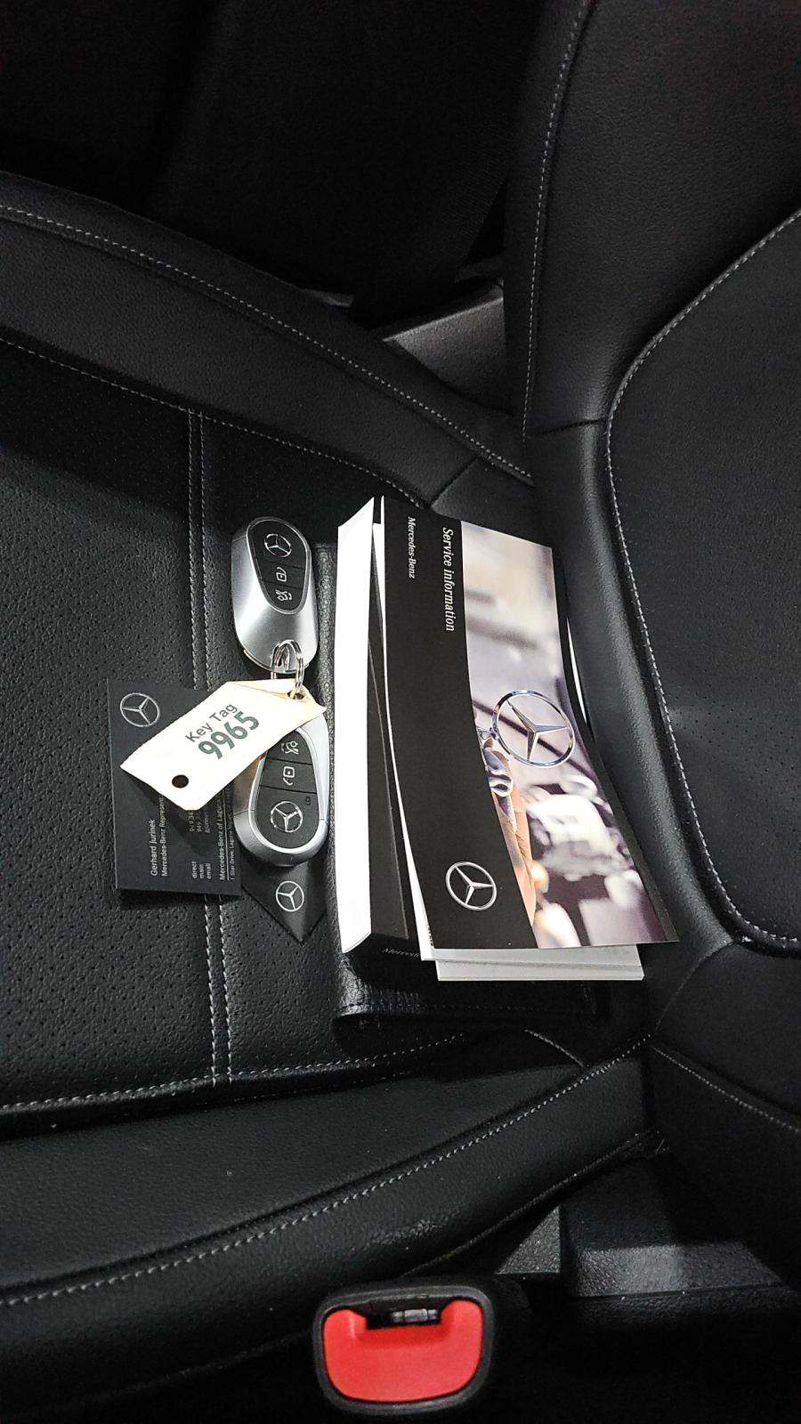 2025 Mercedes-Benz GLC GLC 300 RWD