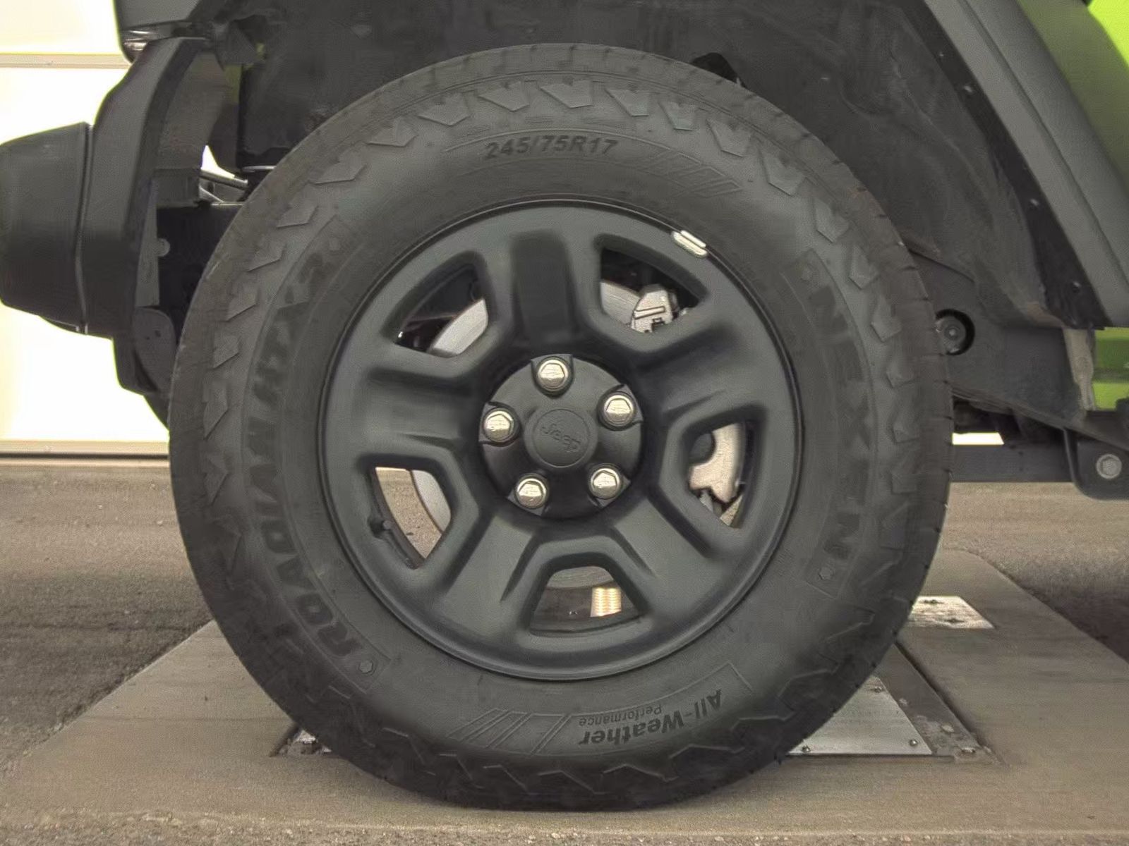 2025 Jeep Wrangler Sport AWD