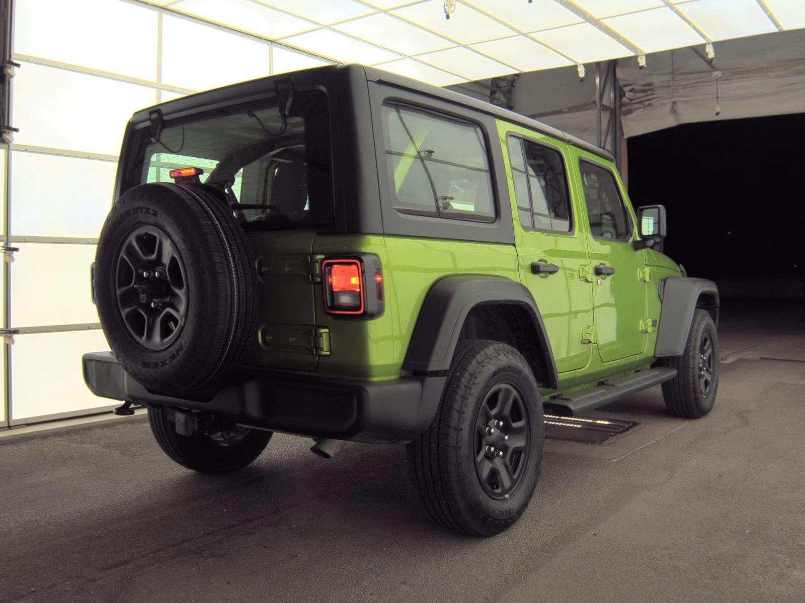 2025 Jeep Wrangler Sport AWD