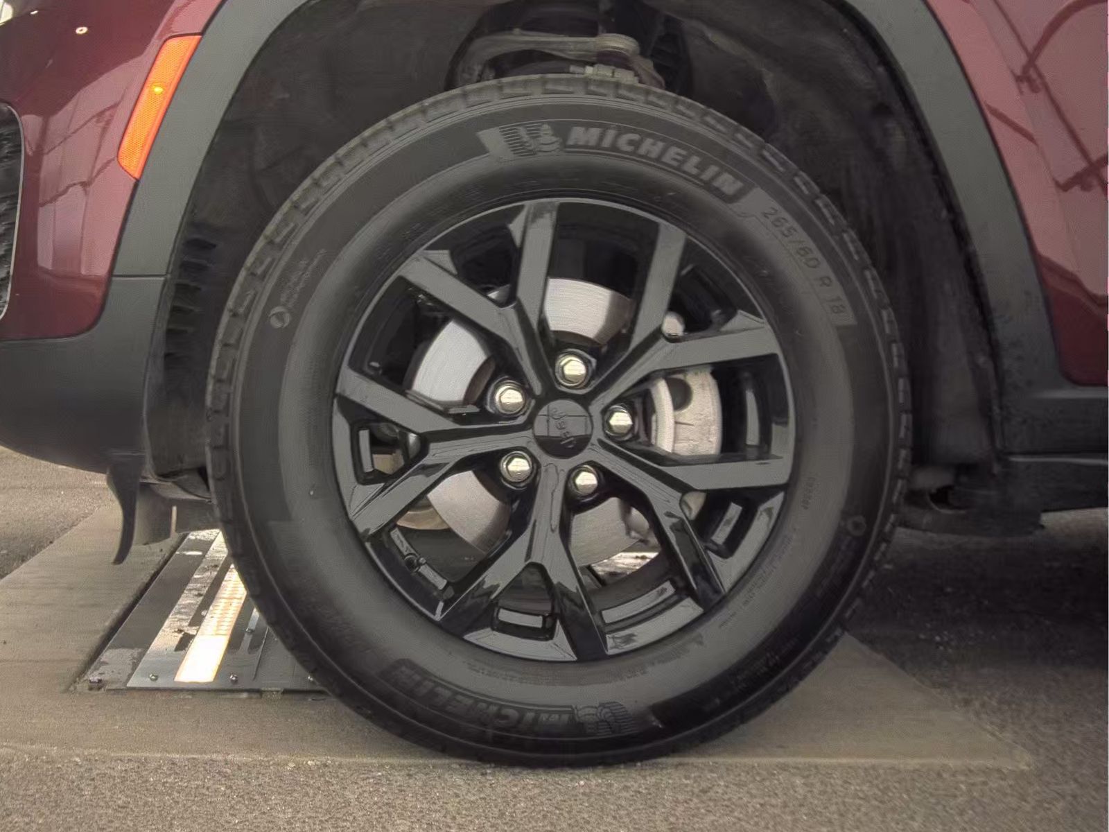 2024 Jeep Grand Cherokee Altitude AWD