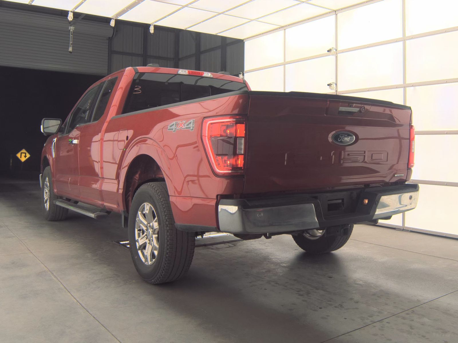 2023 Ford F-150 XLT AWD