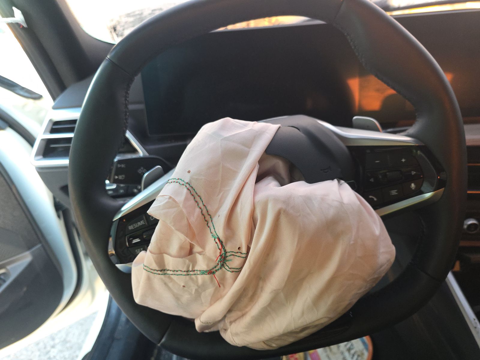 2025 BMW 3 Series 330i xDrive AWD