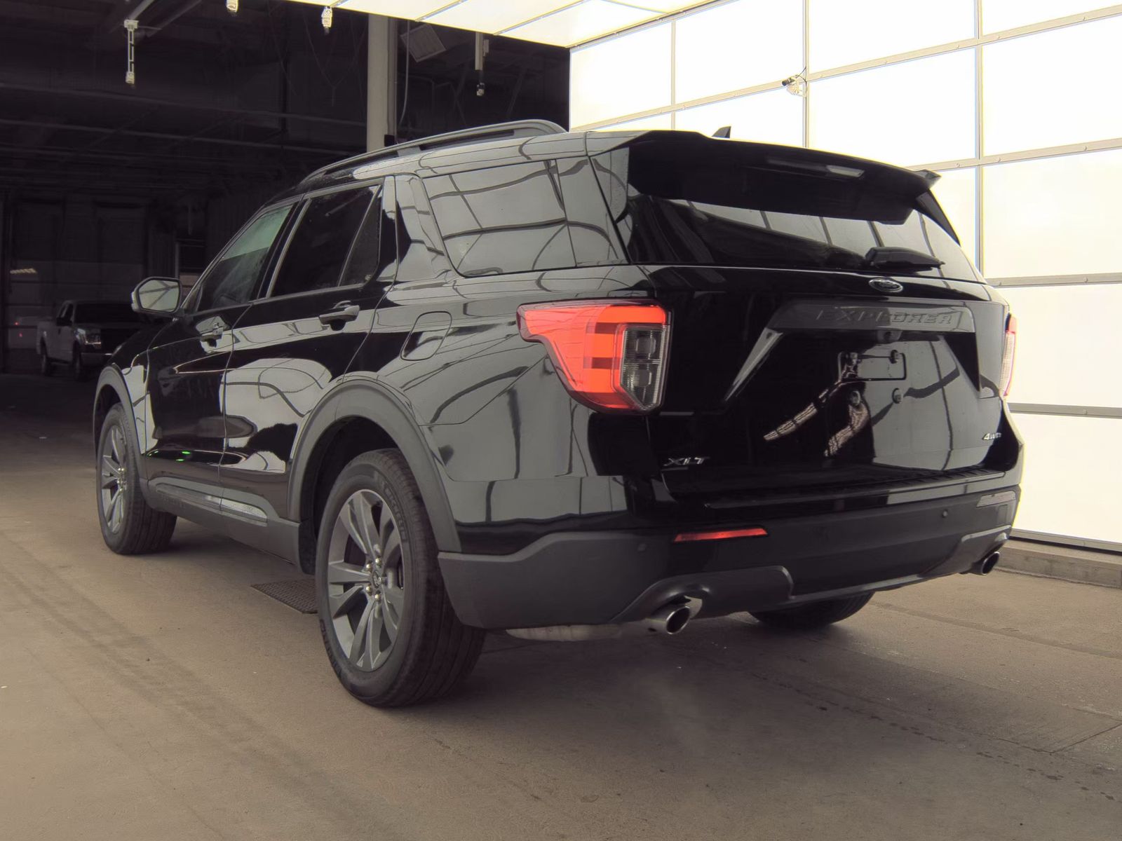 2023 Ford Explorer XLT AWD