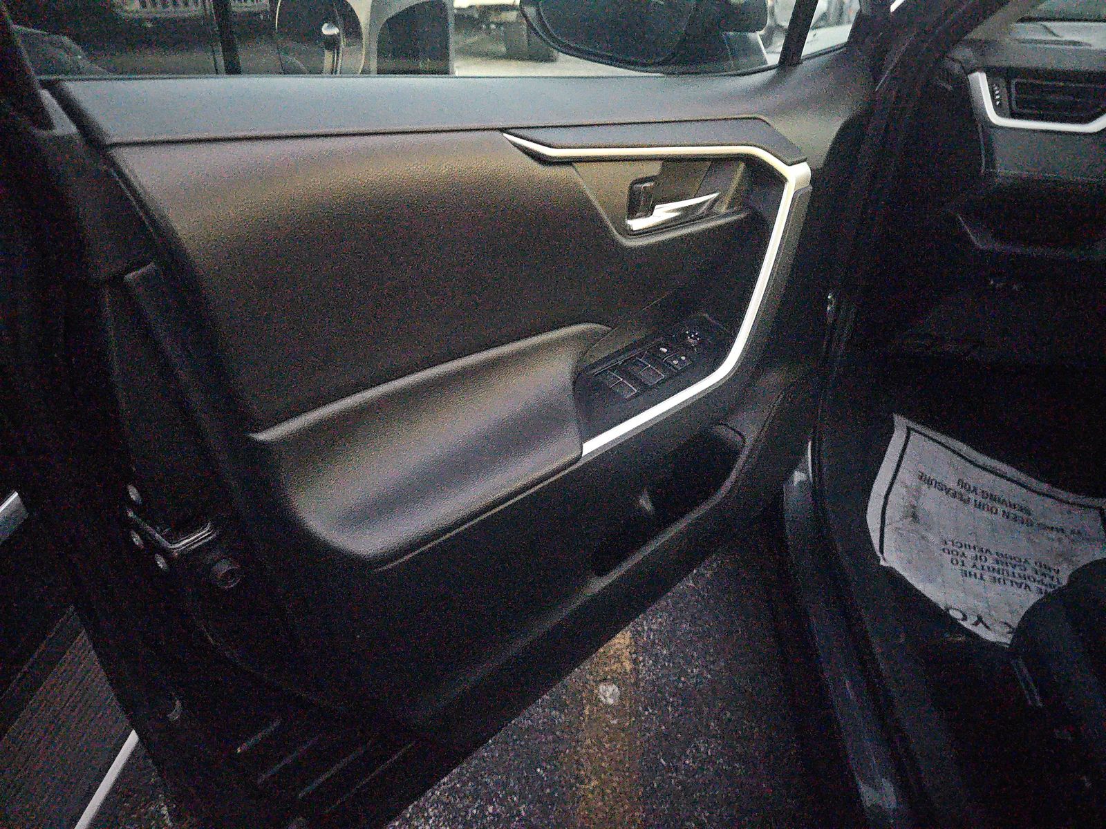 2024 Toyota RAV4 XLE AWD