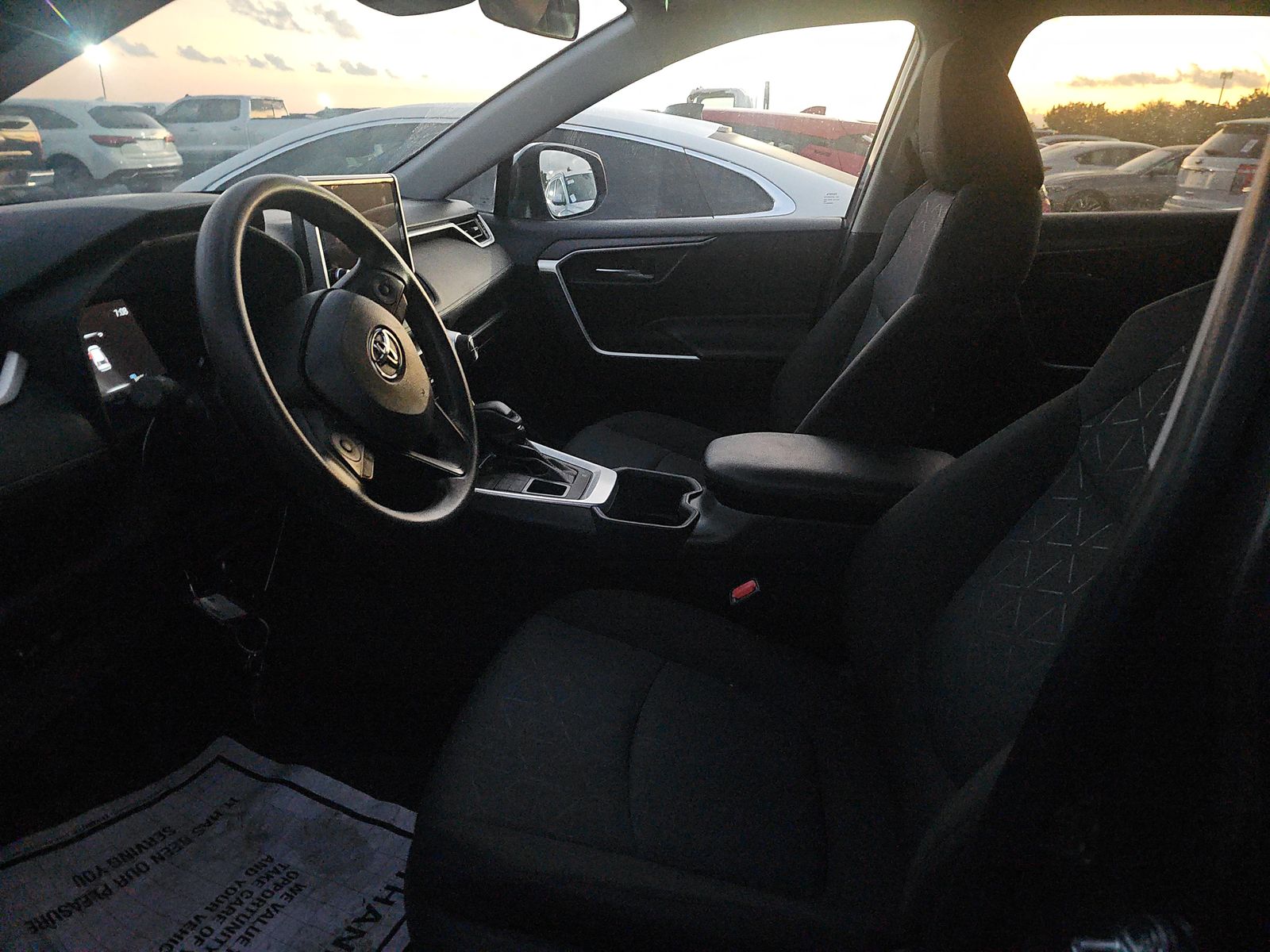 2024 Toyota RAV4 XLE AWD