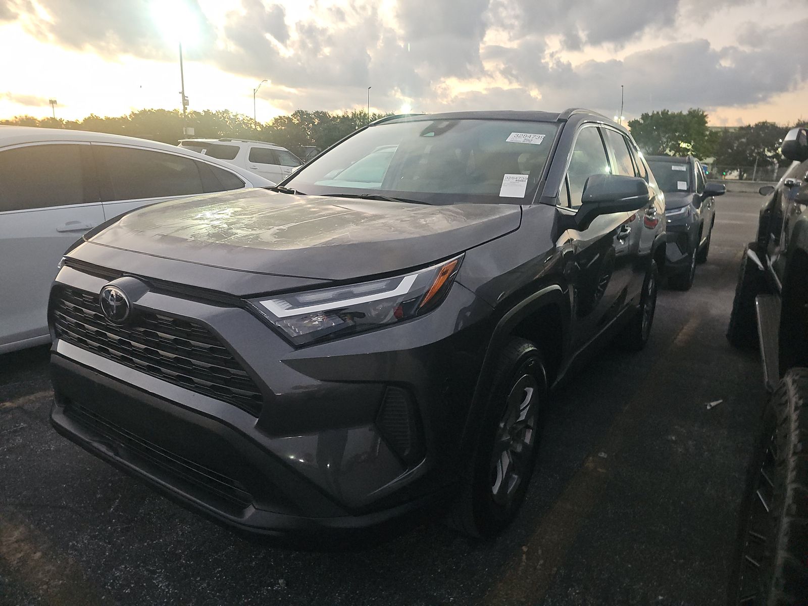 2024 Toyota RAV4 XLE AWD