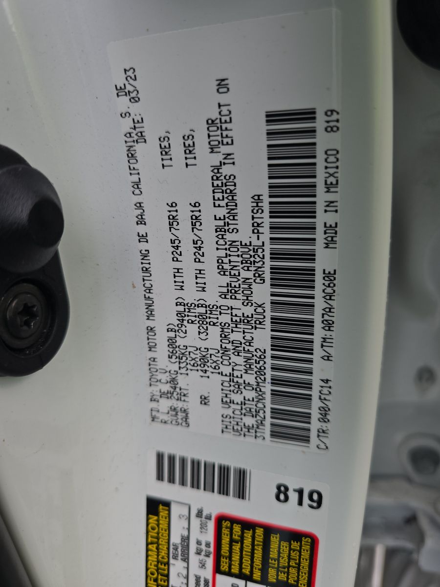 2023 Toyota Tacoma SR5 RWD