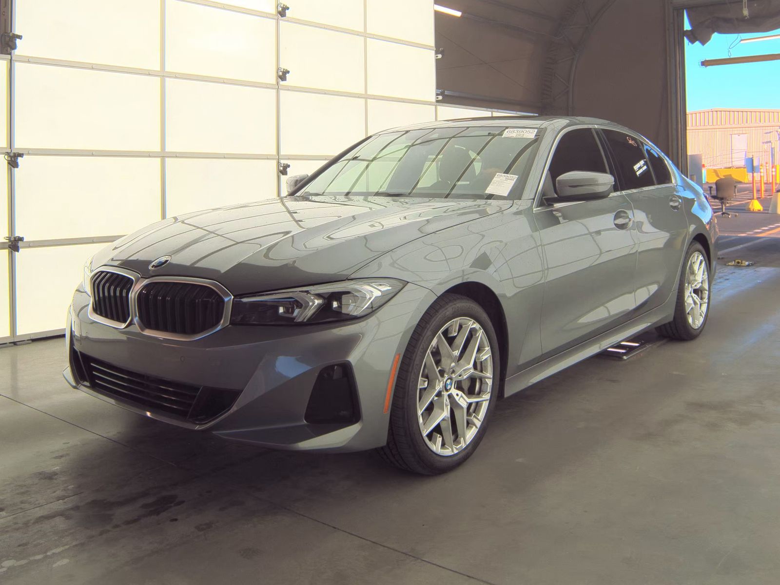 2025 BMW 3 Series 330i xDrive AWD