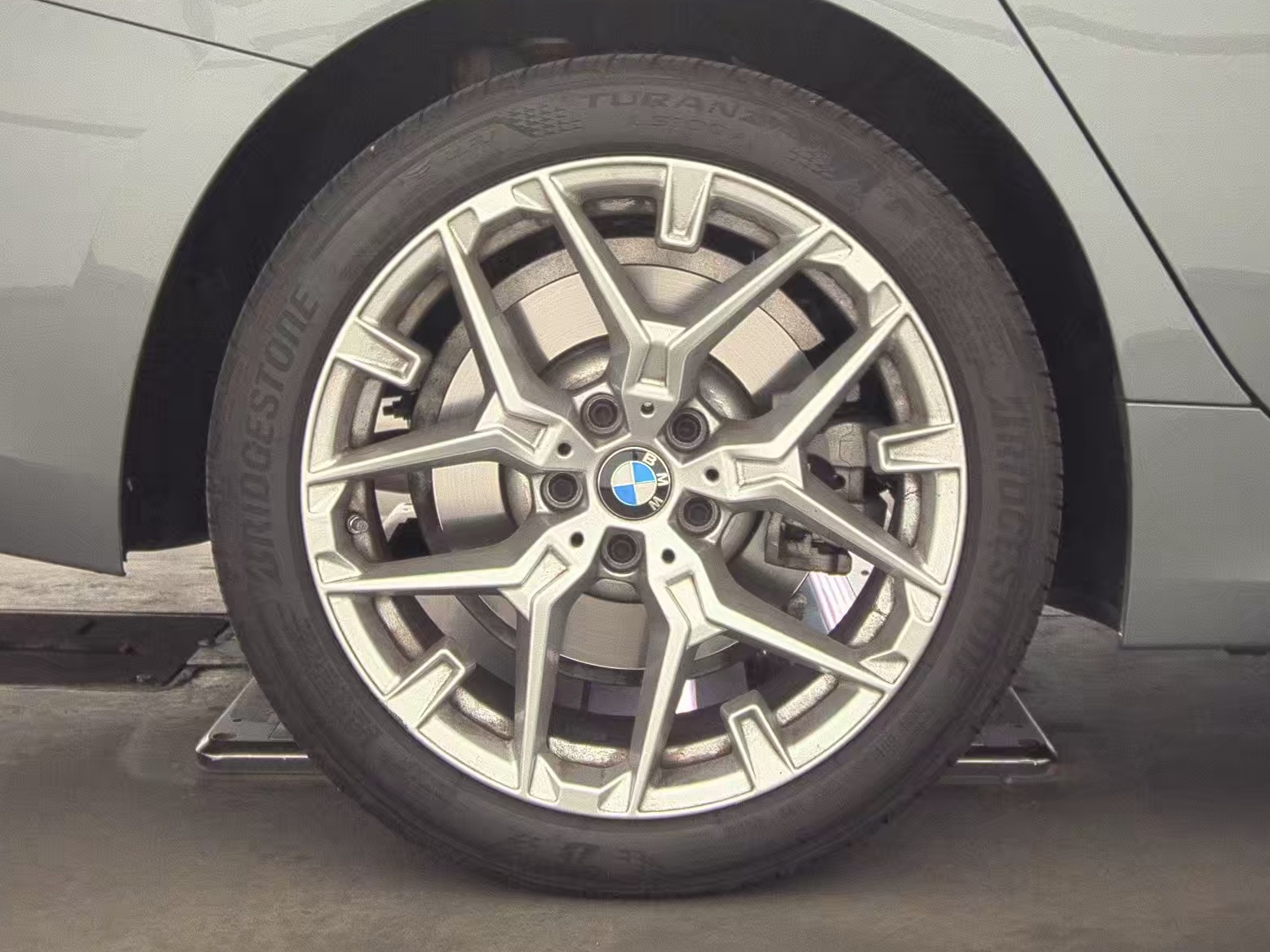 2025 BMW 3 Series 330i xDrive AWD