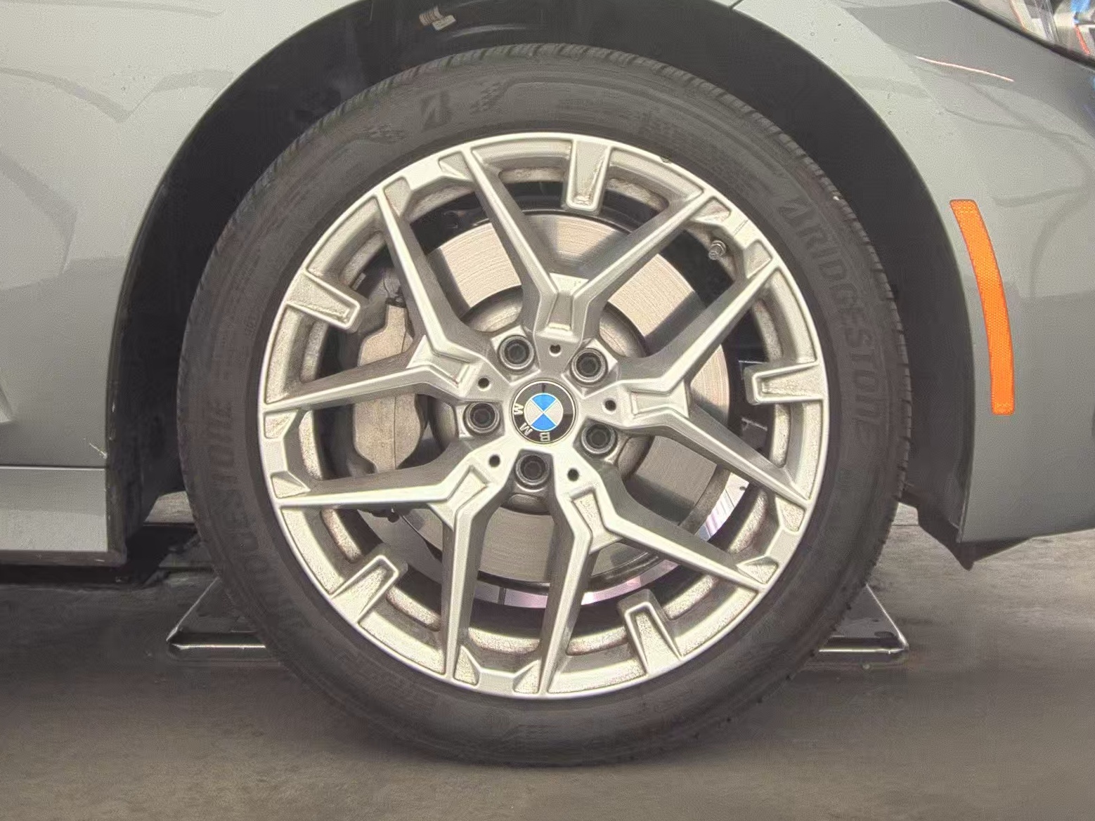 2025 BMW 3 Series 330i xDrive AWD